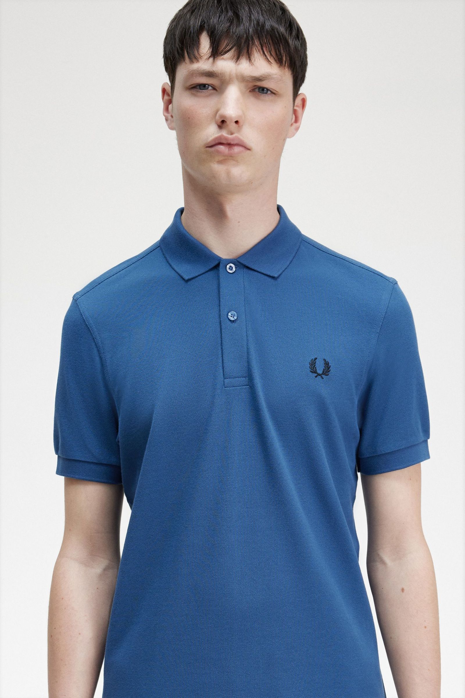 The Fred Perry ShirtM6000 Midnight Blue / Black
