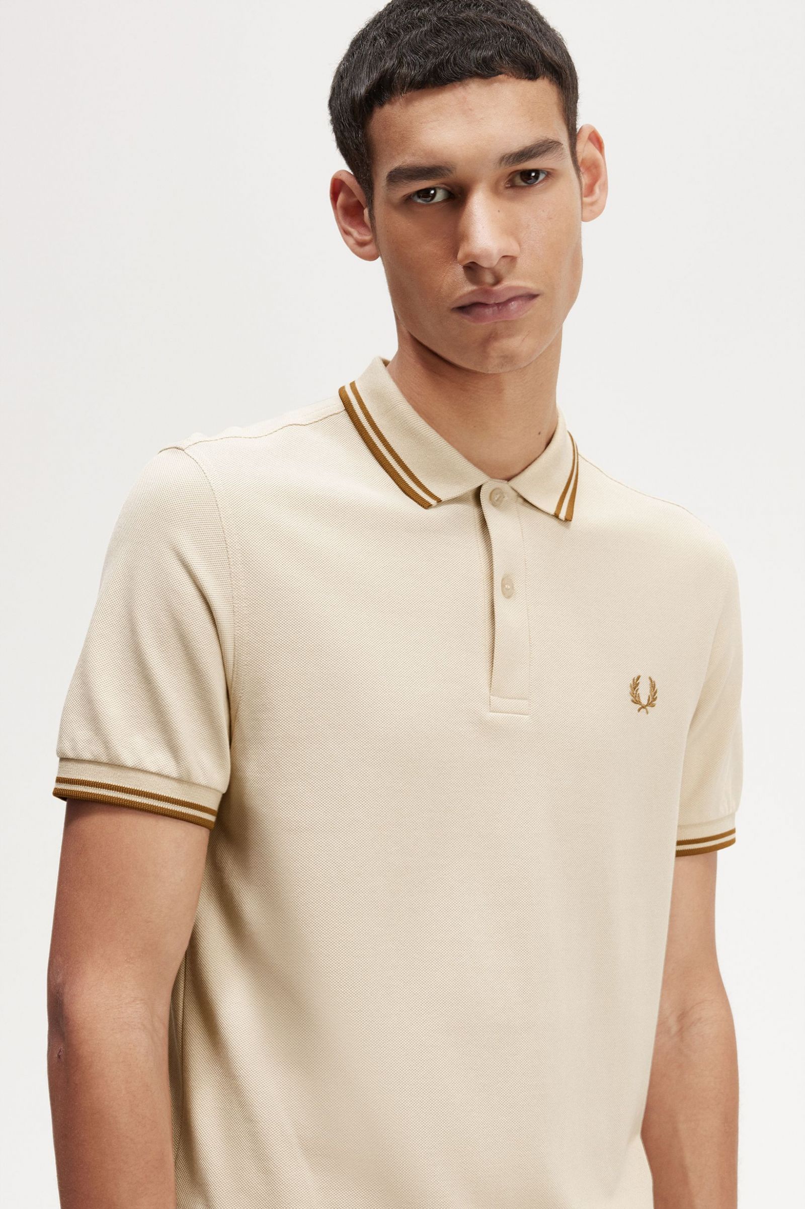 The Fred Perry ShirtM3600 Oatmeal / Dark Caramel / Dark Caramel