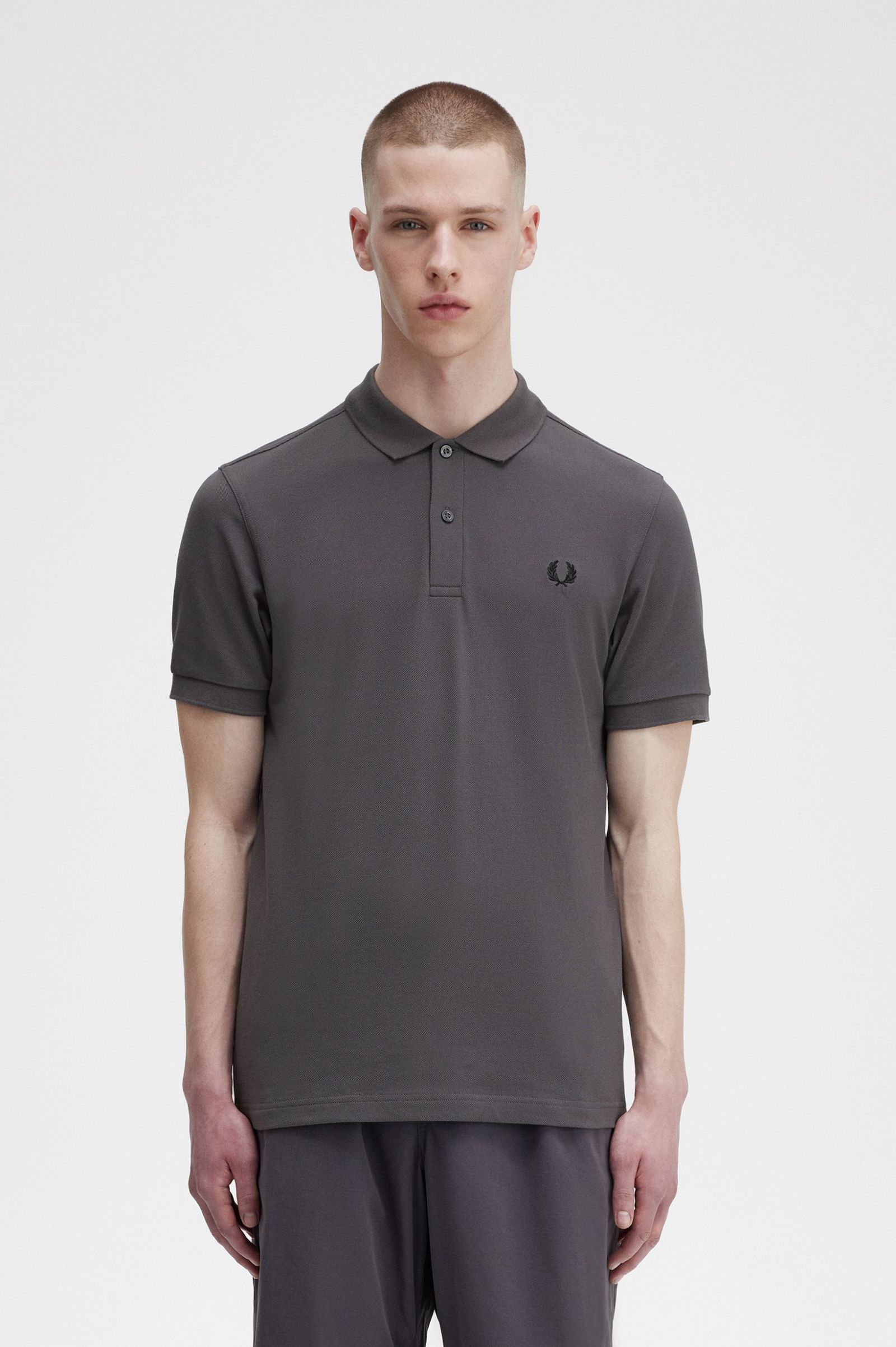 The Fred Perry ShirtM6000 Gunmetal / Black