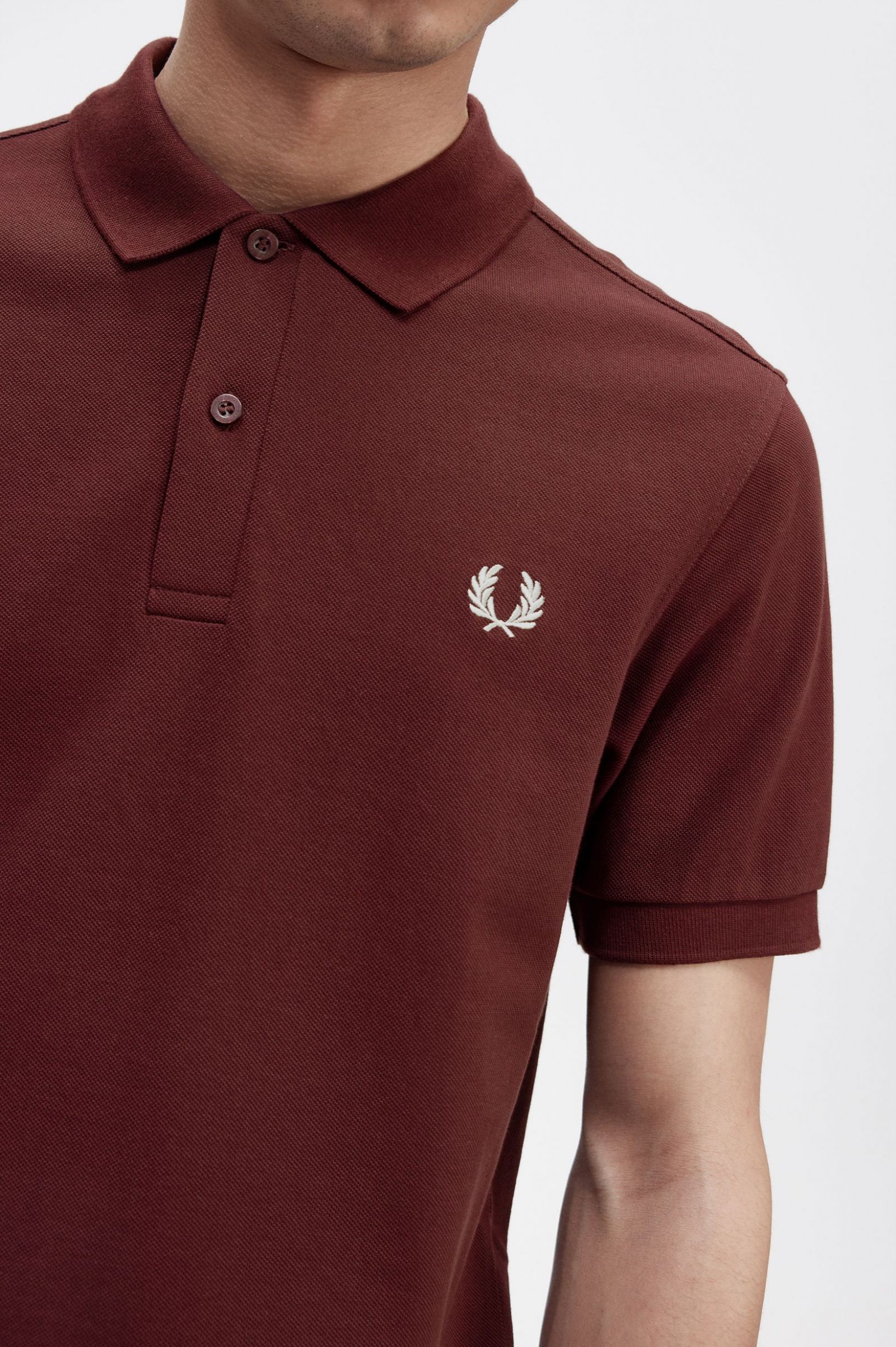 The Fred Perry ShirtM6000 Oxblood / Ecru