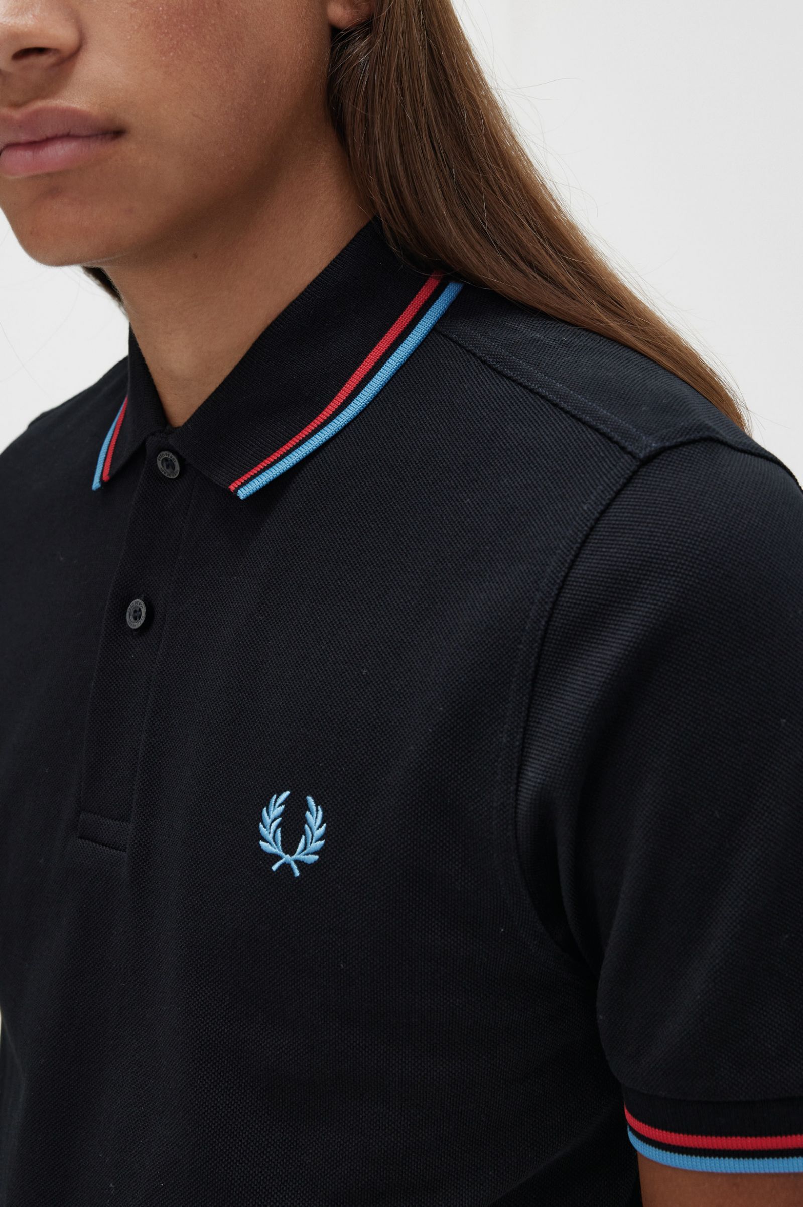 The Fred Perry ShirtM3600 Black / Washed Red / Soft Blue