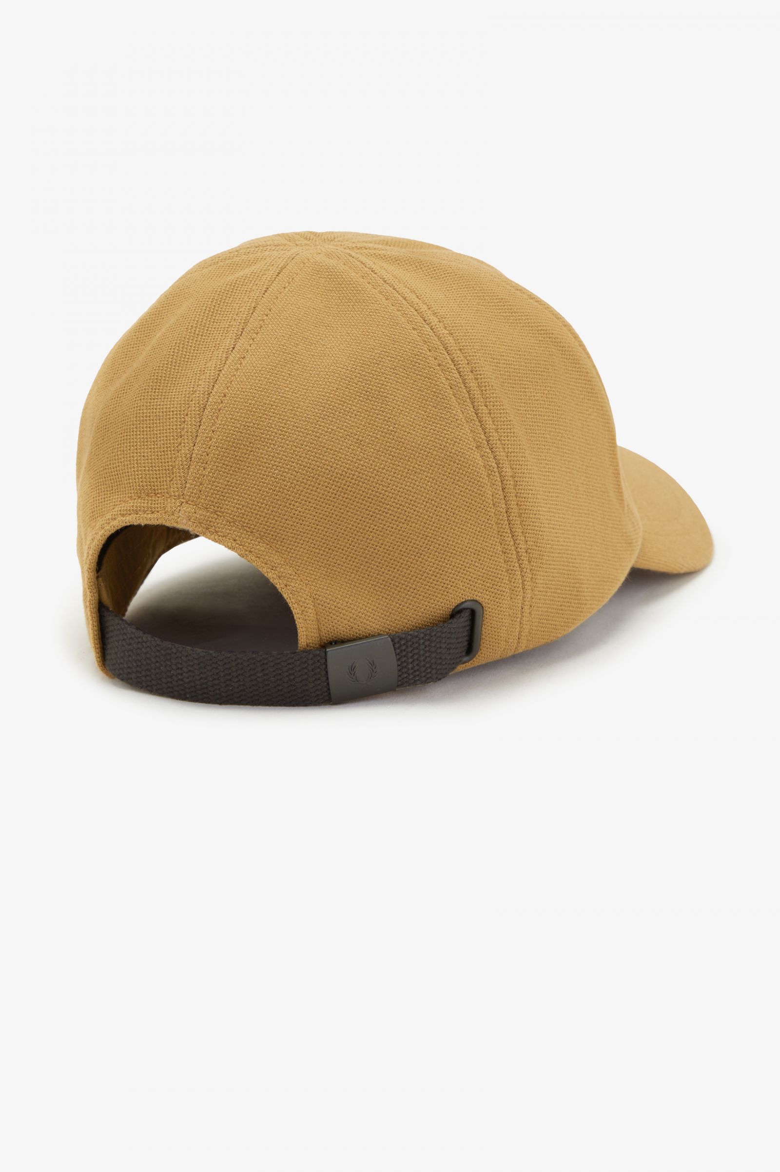 Classic Piqué Cap Dark Caramel / Black