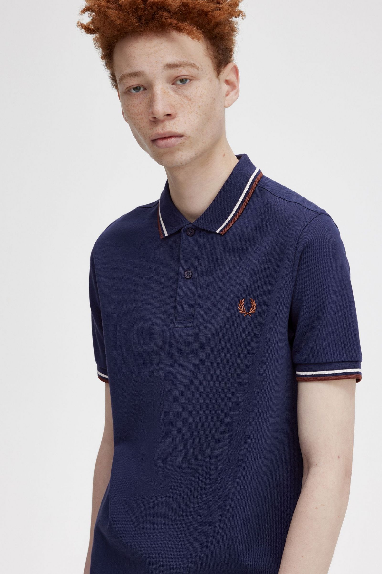 The Fred Perry ShirtM3600 French Navy / Ecru / Whisky Brown