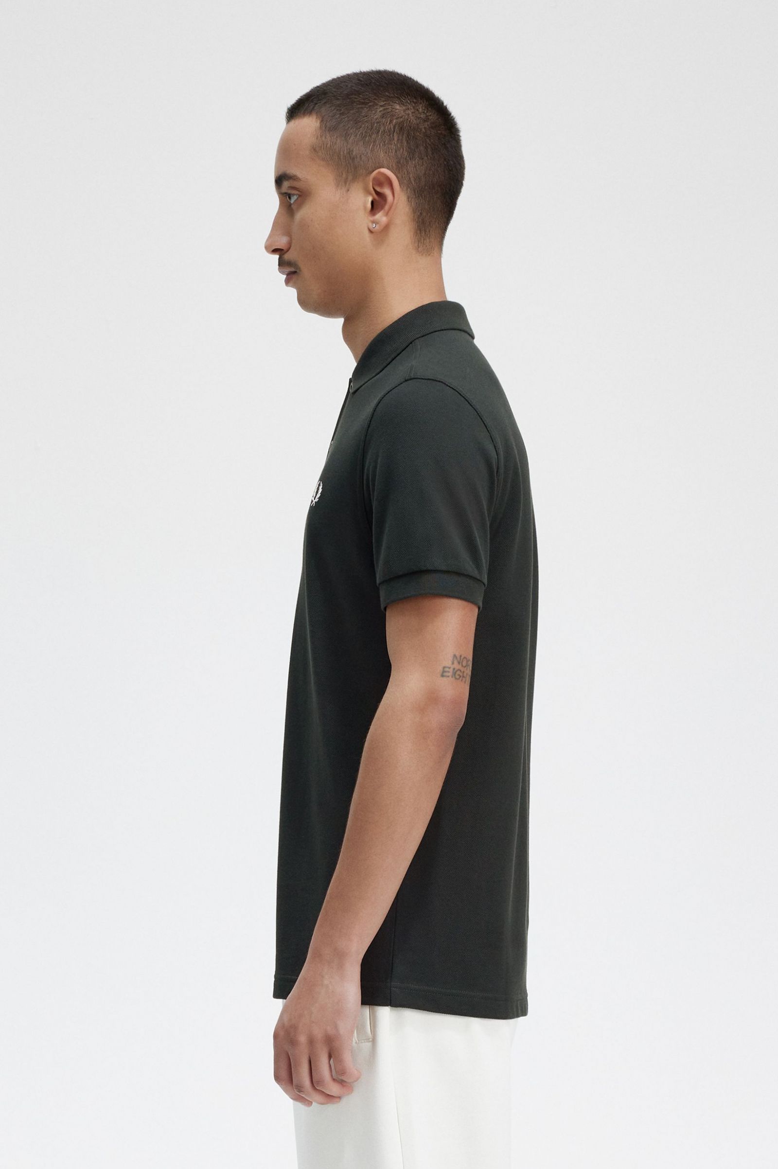 The Fred Perry ShirtM6000 Night Green / Snow White