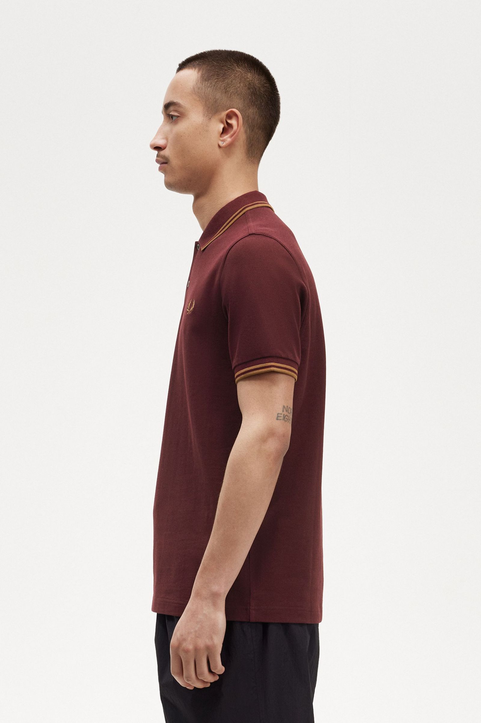 The Fred Perry ShirtM3600 Oxblood / Shaded Stone / Shaded Stone