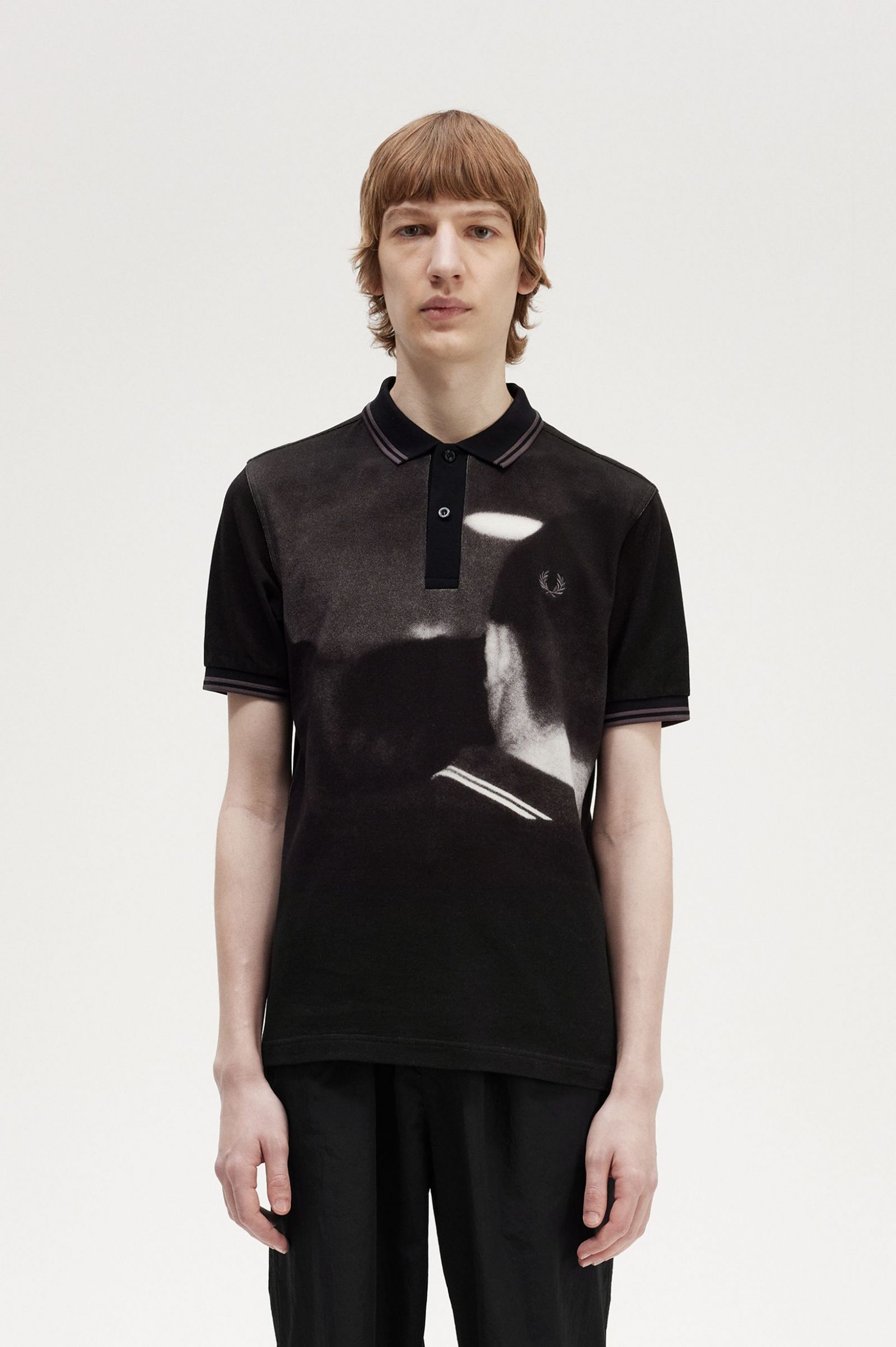 Rave Graphic Fred Perry Shirt Black