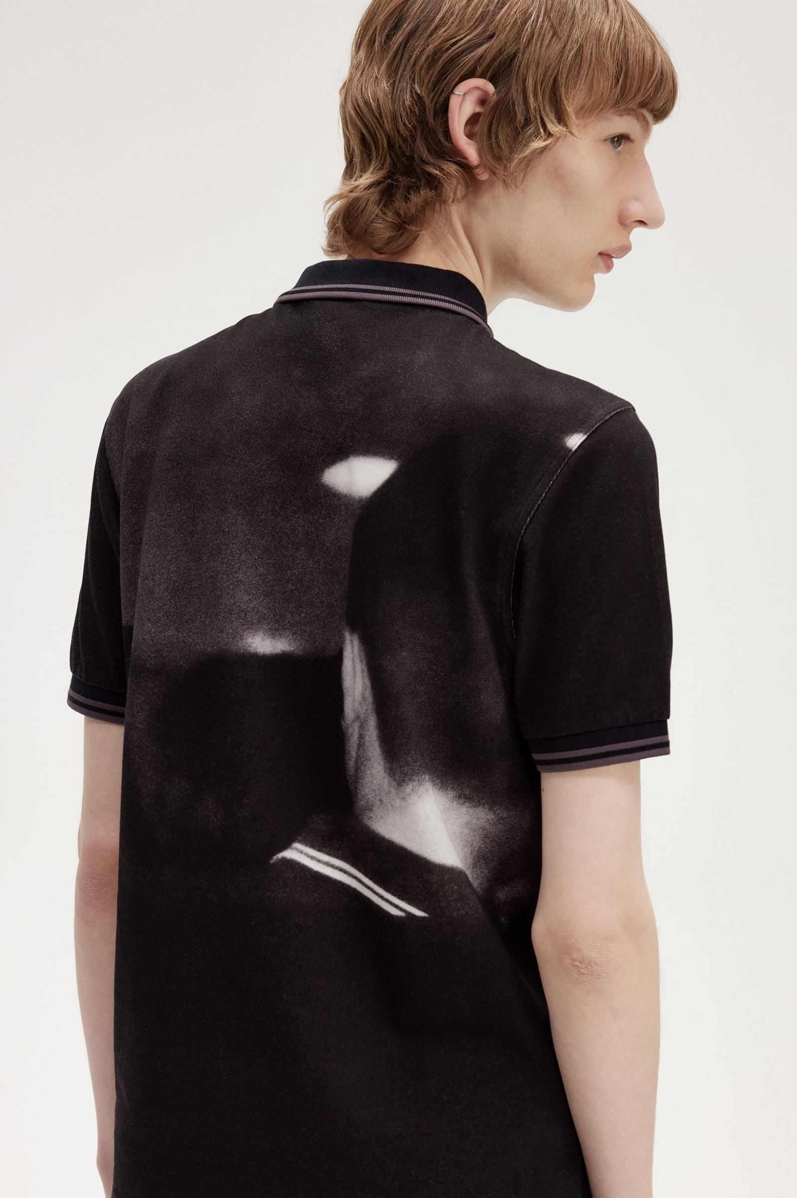 Rave Graphic Fred Perry Shirt Black