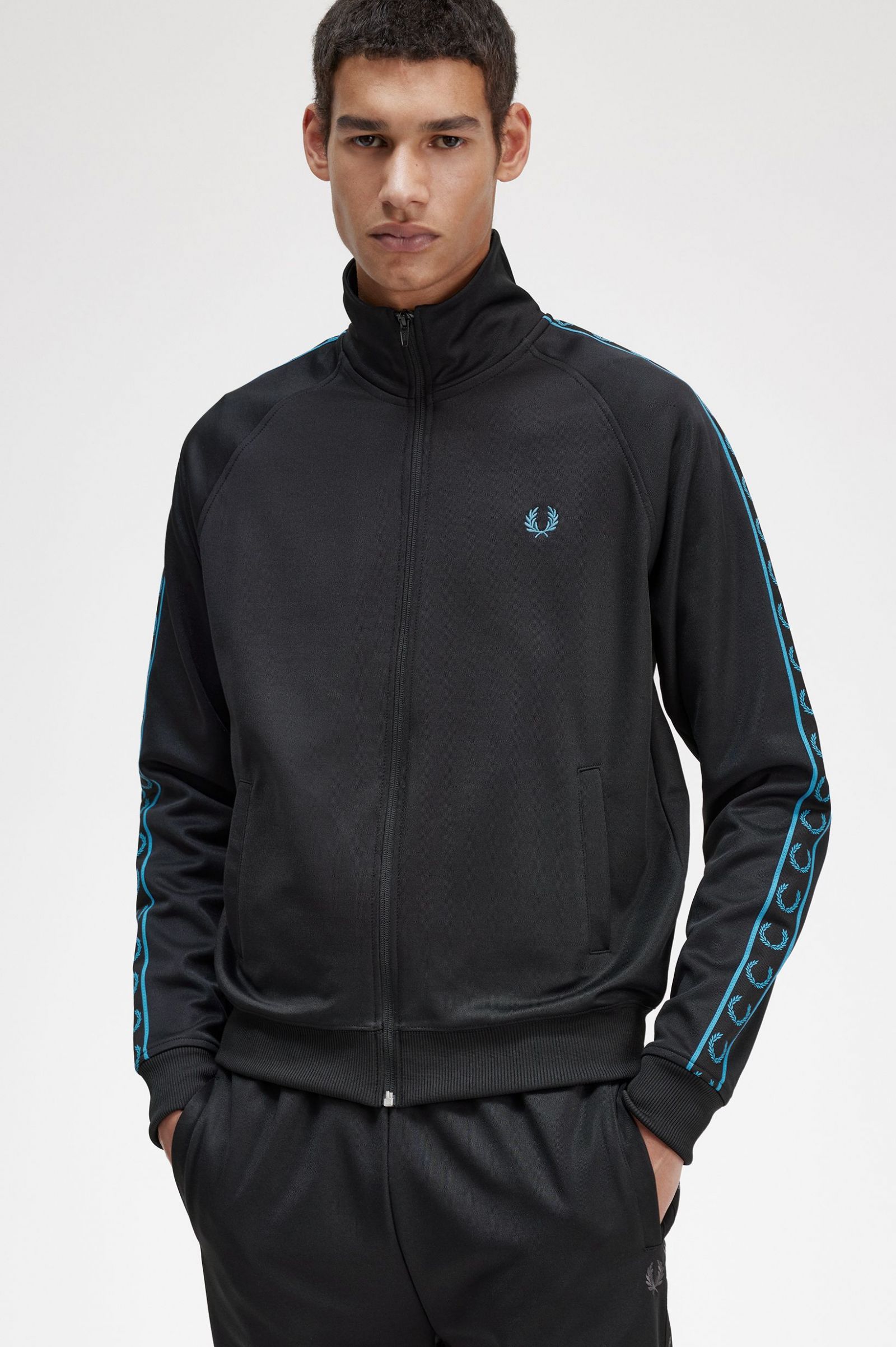 Contrast Tape Track Jacket Black / Cyber Blue