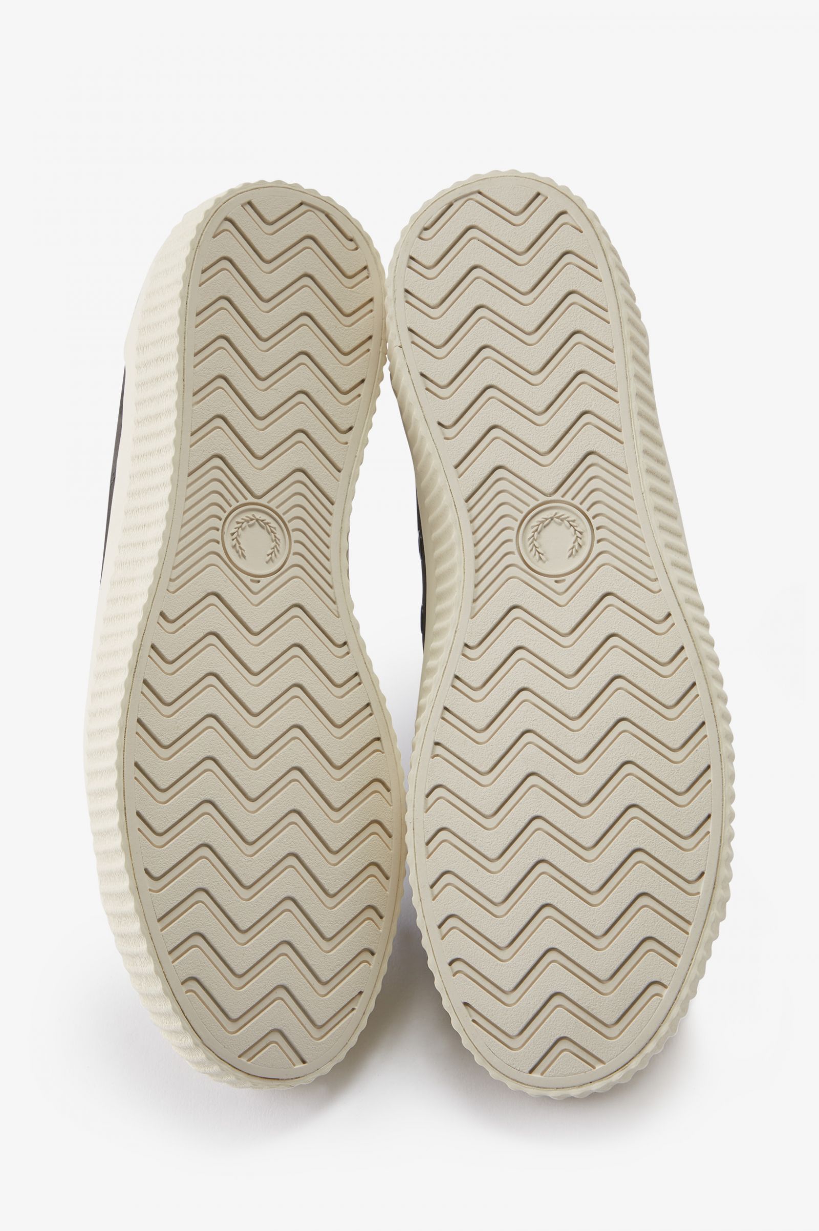 Low Hughes Gunmetal / Ecru