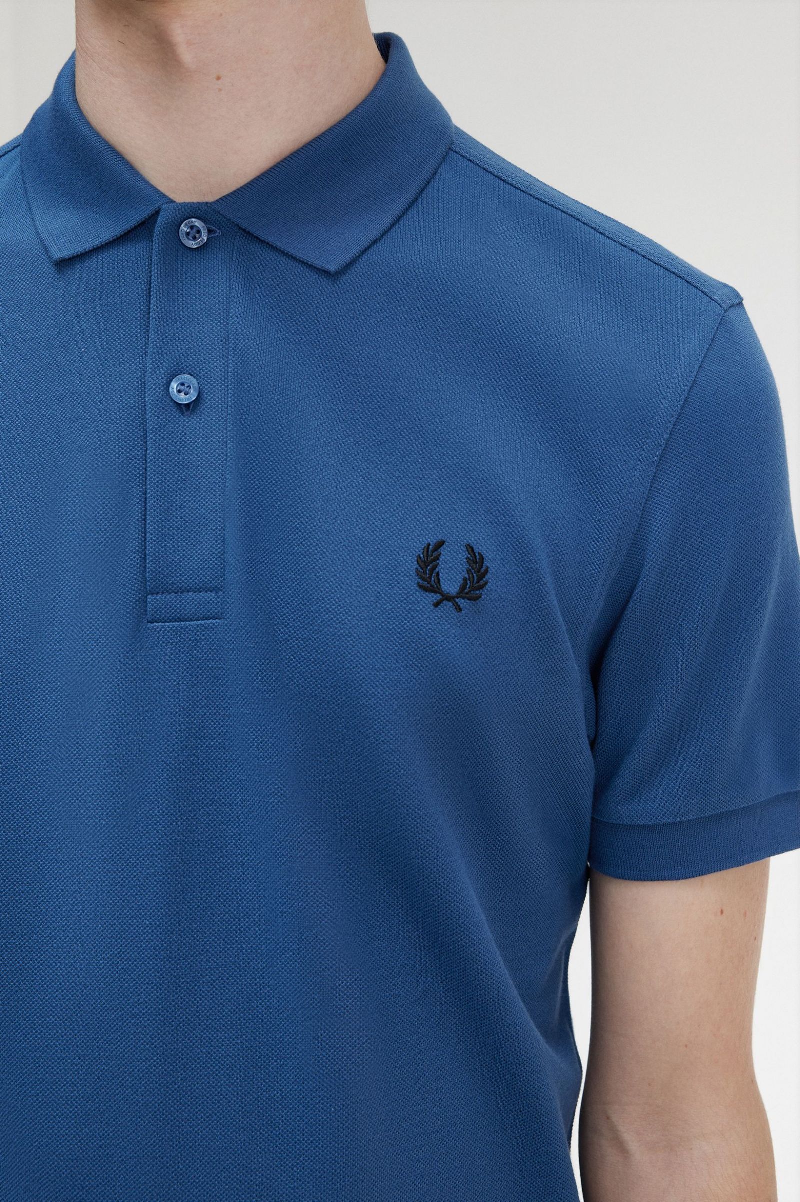The Fred Perry ShirtM6000 Midnight Blue / Black