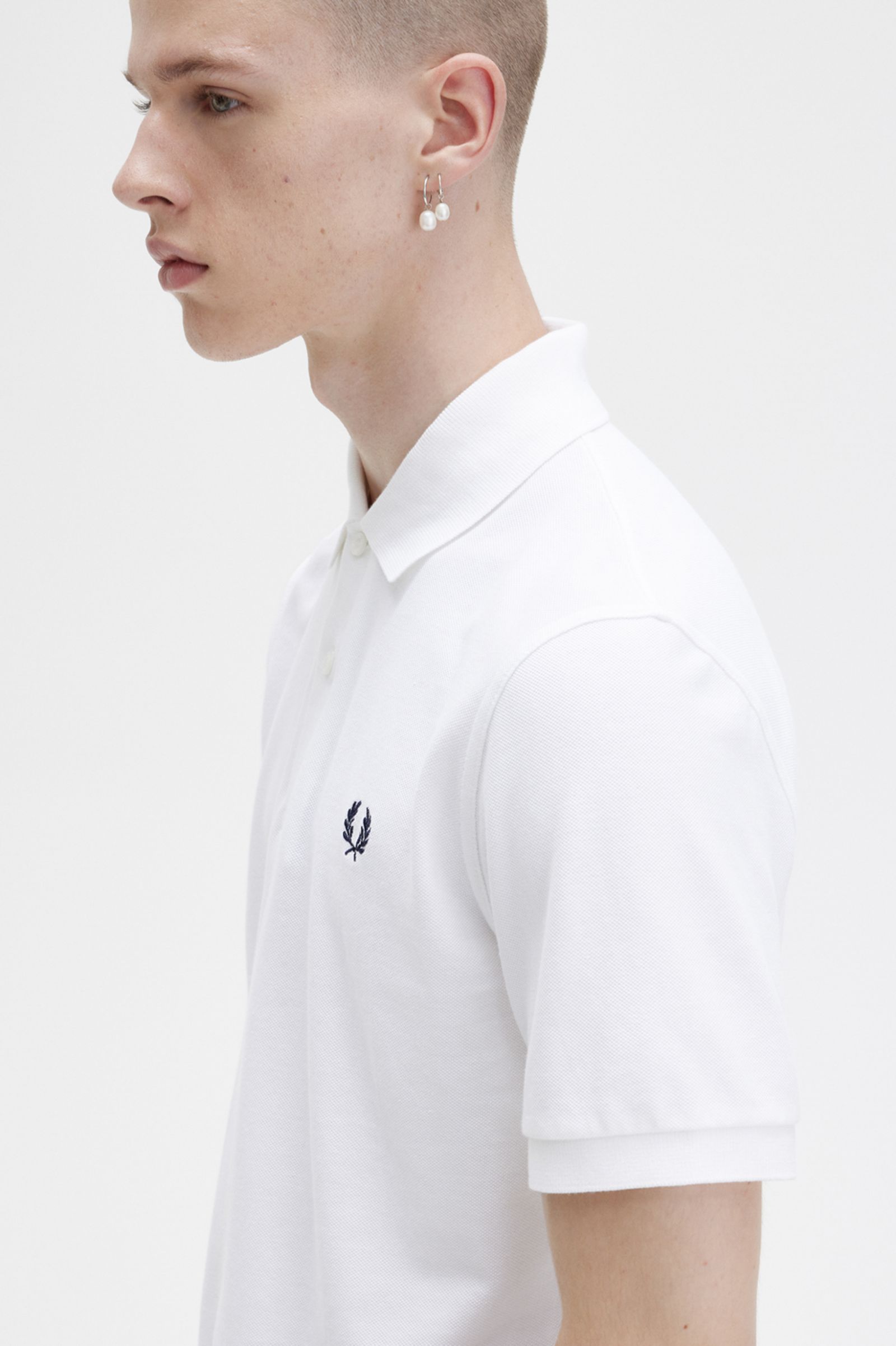 The Fred Perry ShirtM3 White / Navy