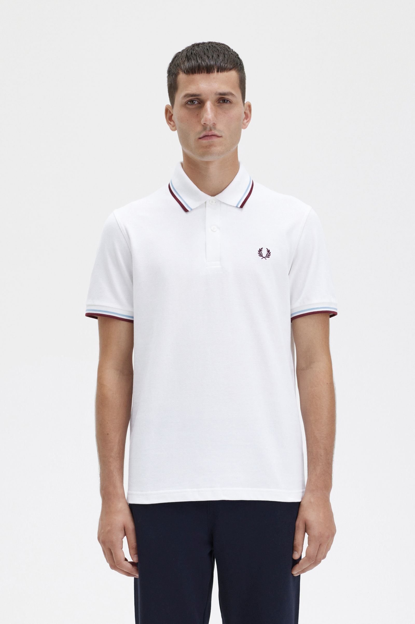 The Fred Perry ShirtM12 White / Ice / Maroon
