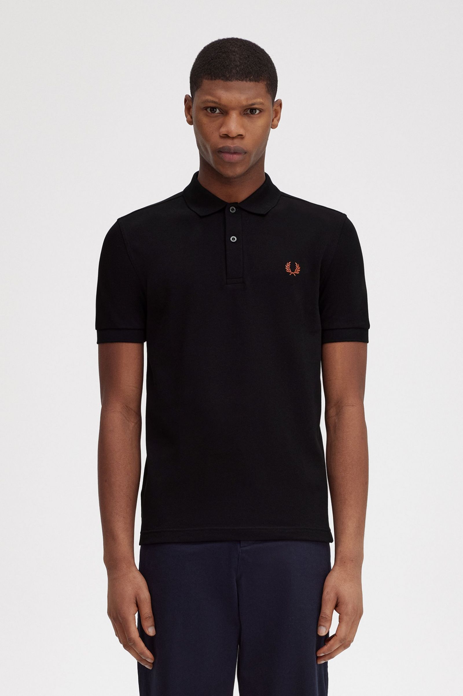 The Fred Perry ShirtM6000 Black / Whisky Brown