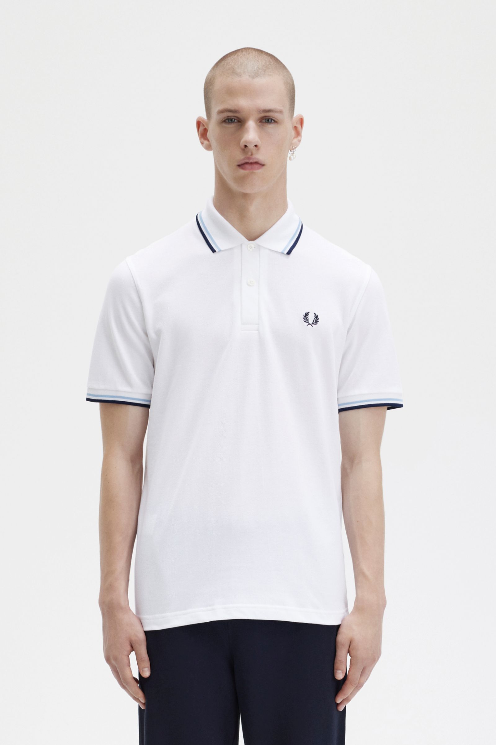 The Fred Perry ShirtM12 White / Ice / Navy