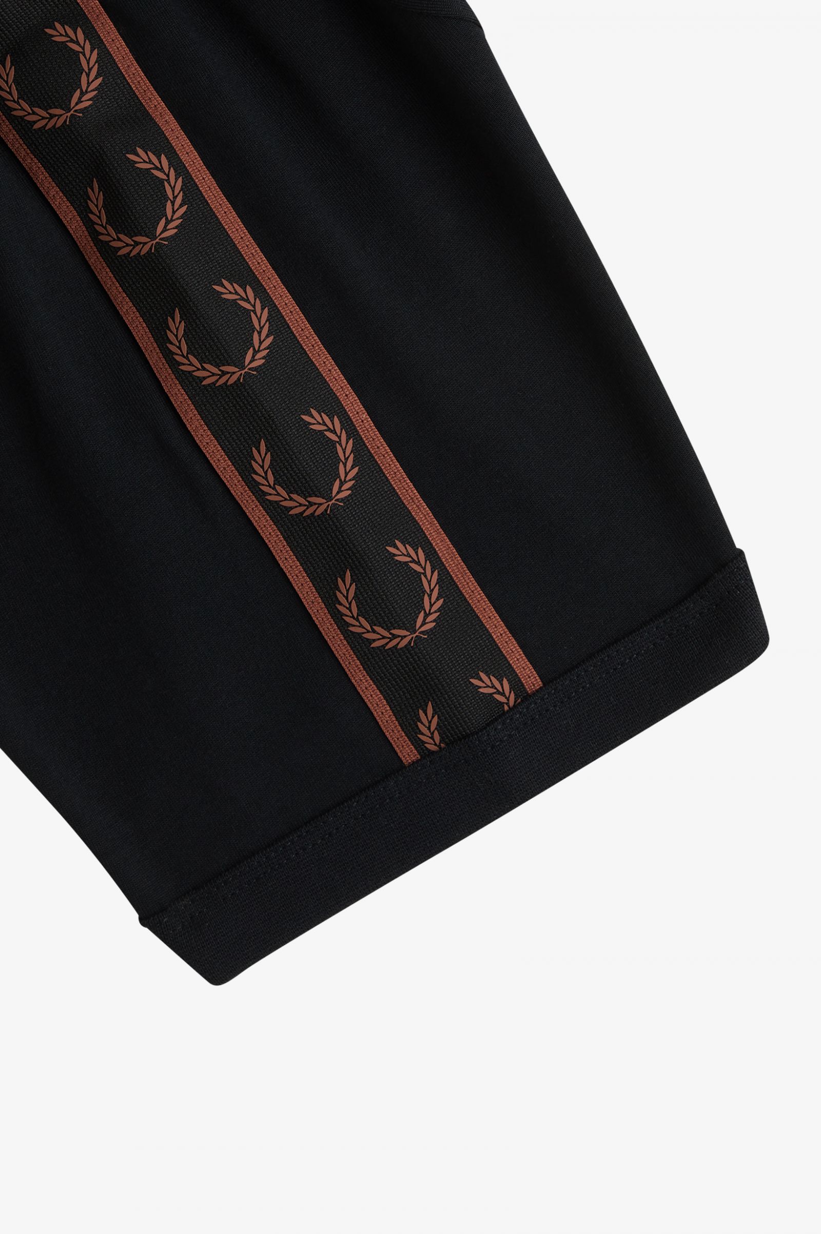 Contrast Tape Ringer T-Shirt Black / Whisky Brown
