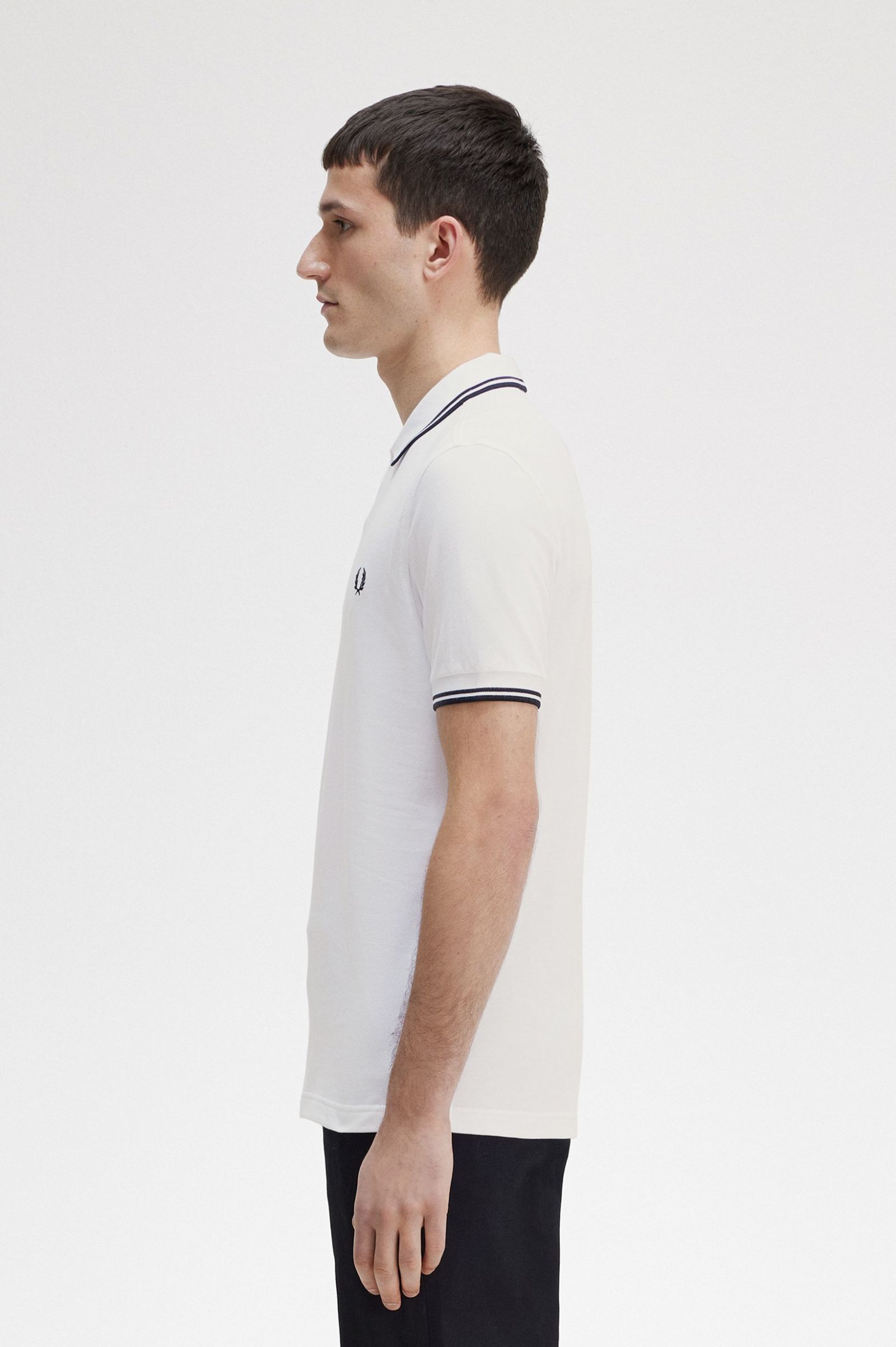 The Fred Perry ShirtM3600 White / Black / Black