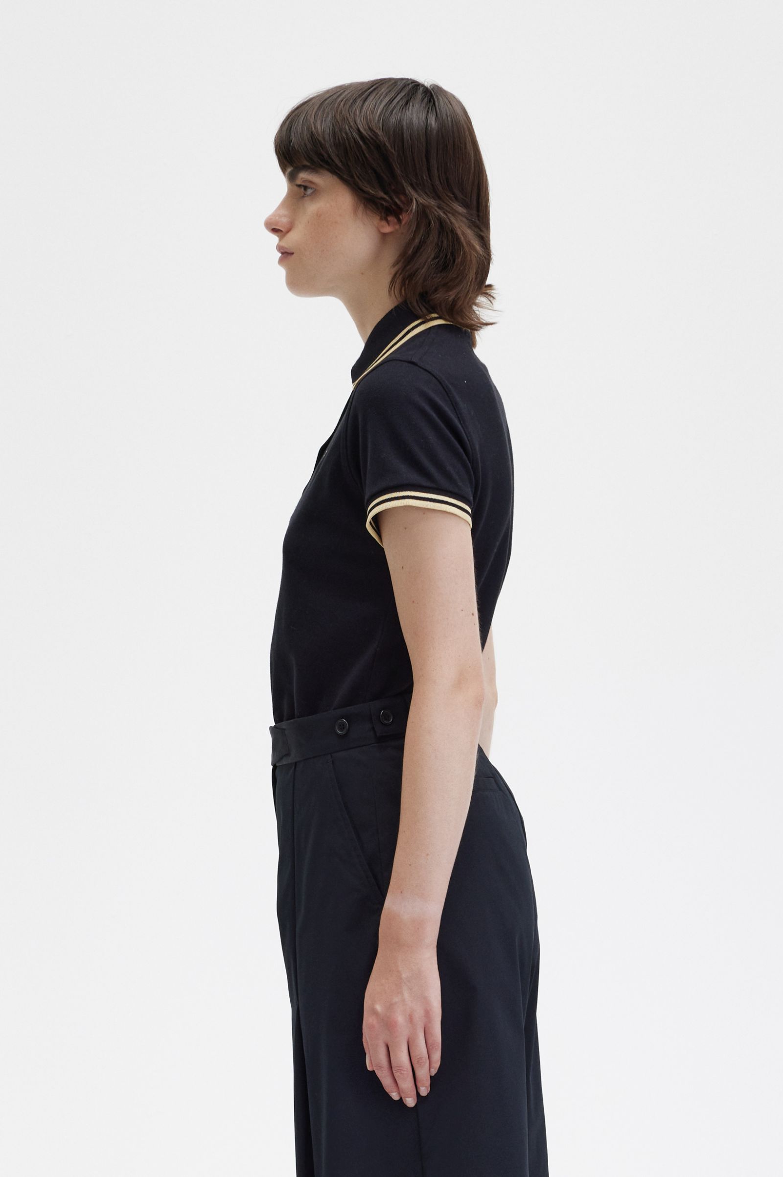 The Fred Perry ShirtG12 Black / Champagne / Champagne