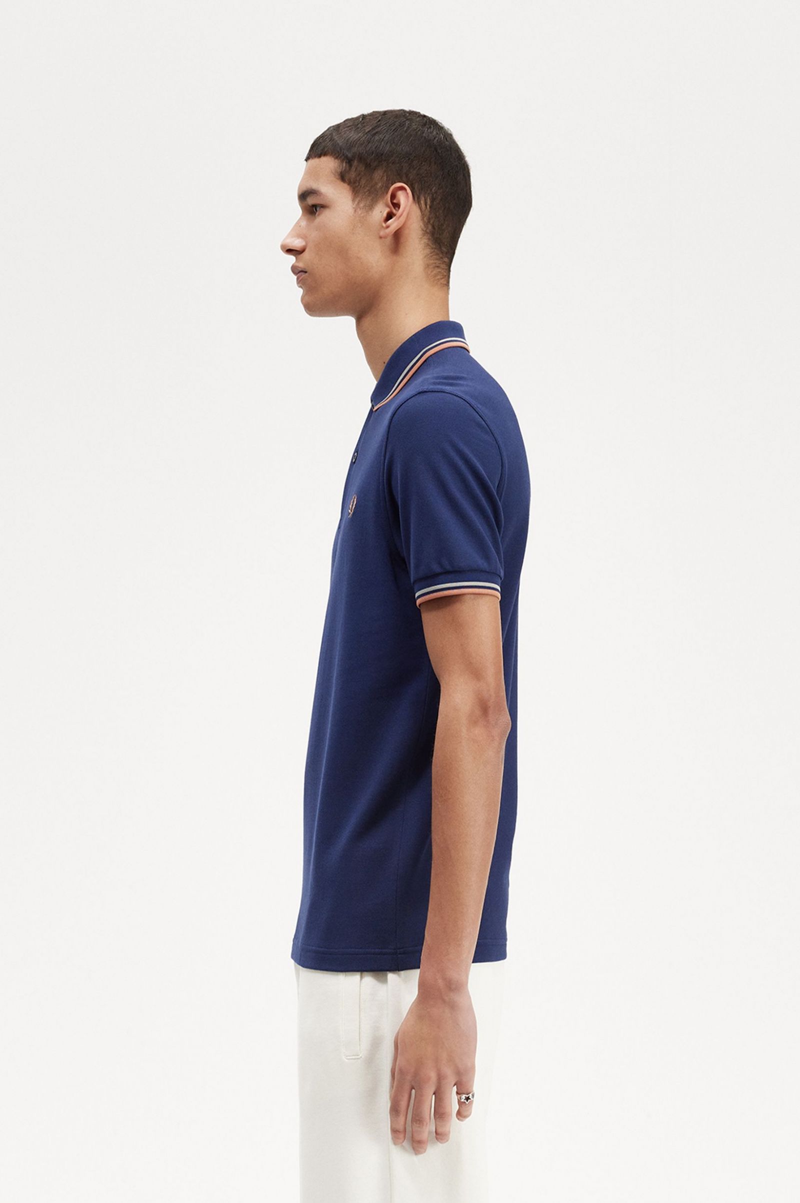 The Fred Perry ShirtM3600 French Navy / Seagrass / Light Rust