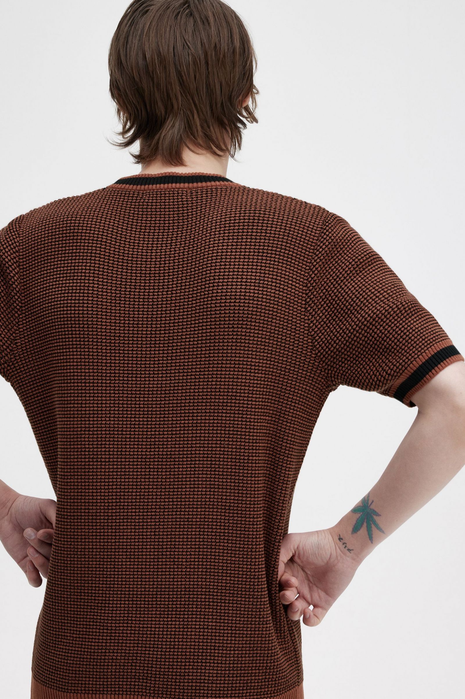Textured Knitted T-Shirt Whisky Brown