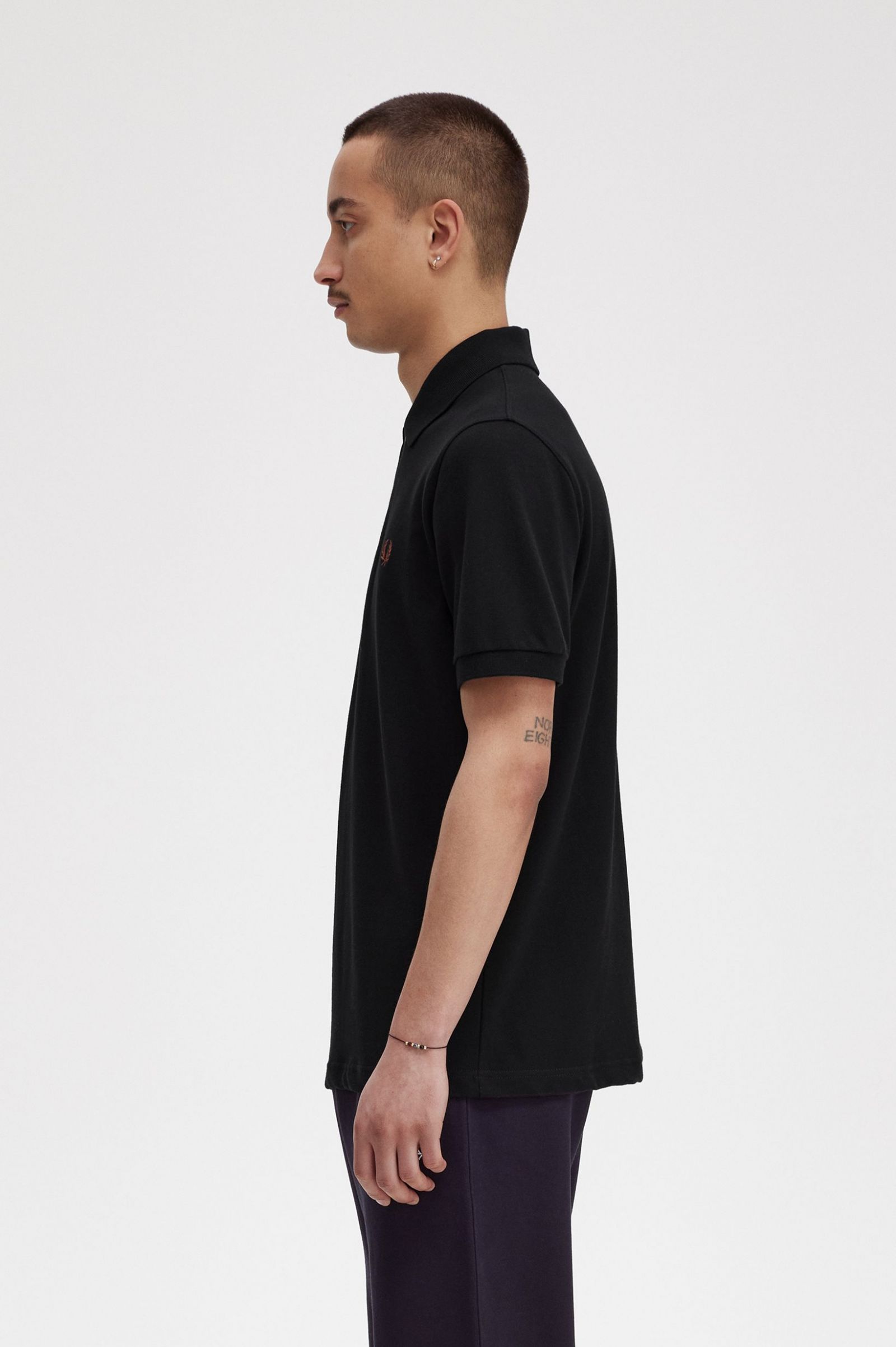 The Fred Perry ShirtM3 Black / Whisky Brown