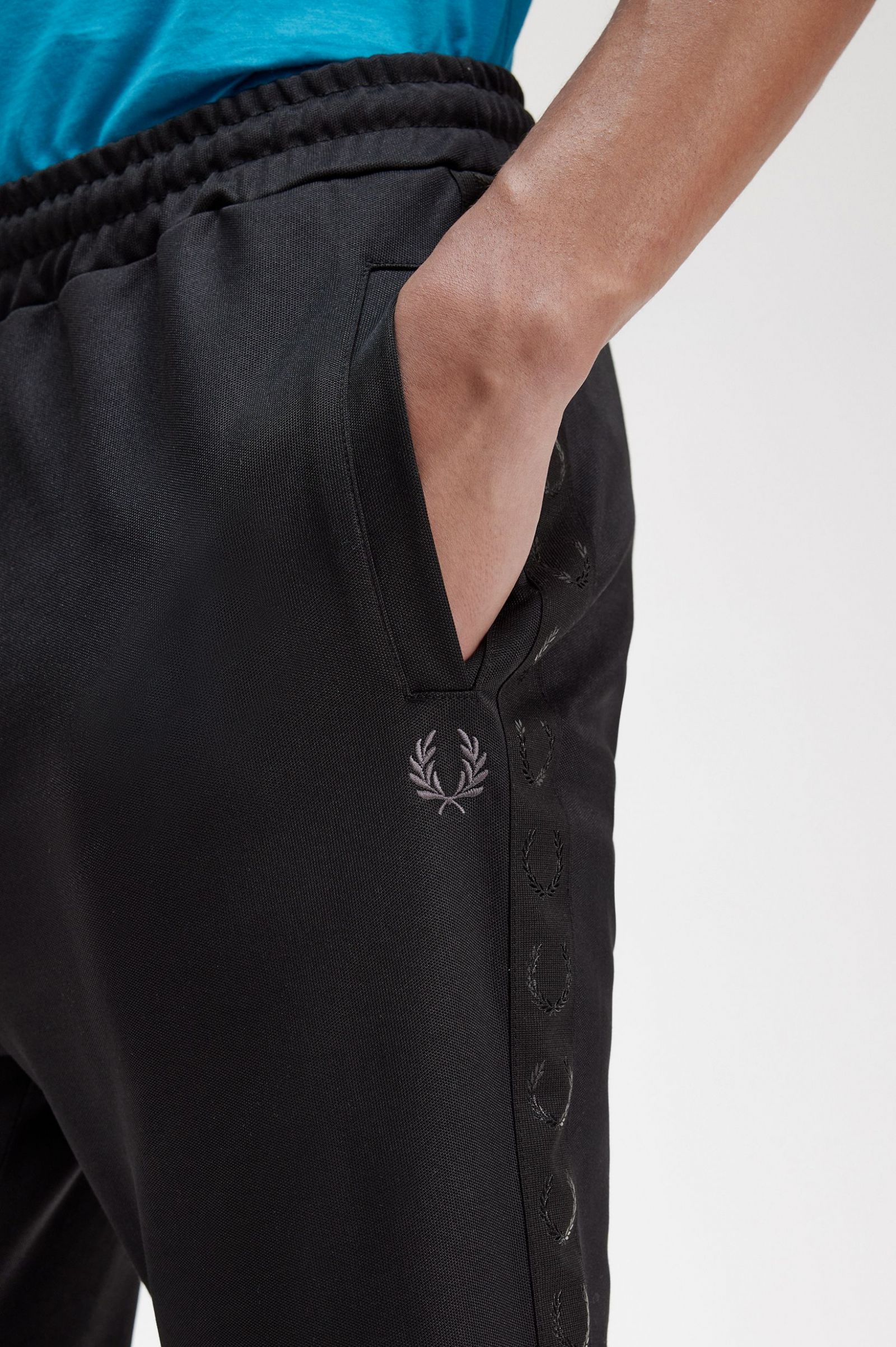 Taped Track Pants Black / Black