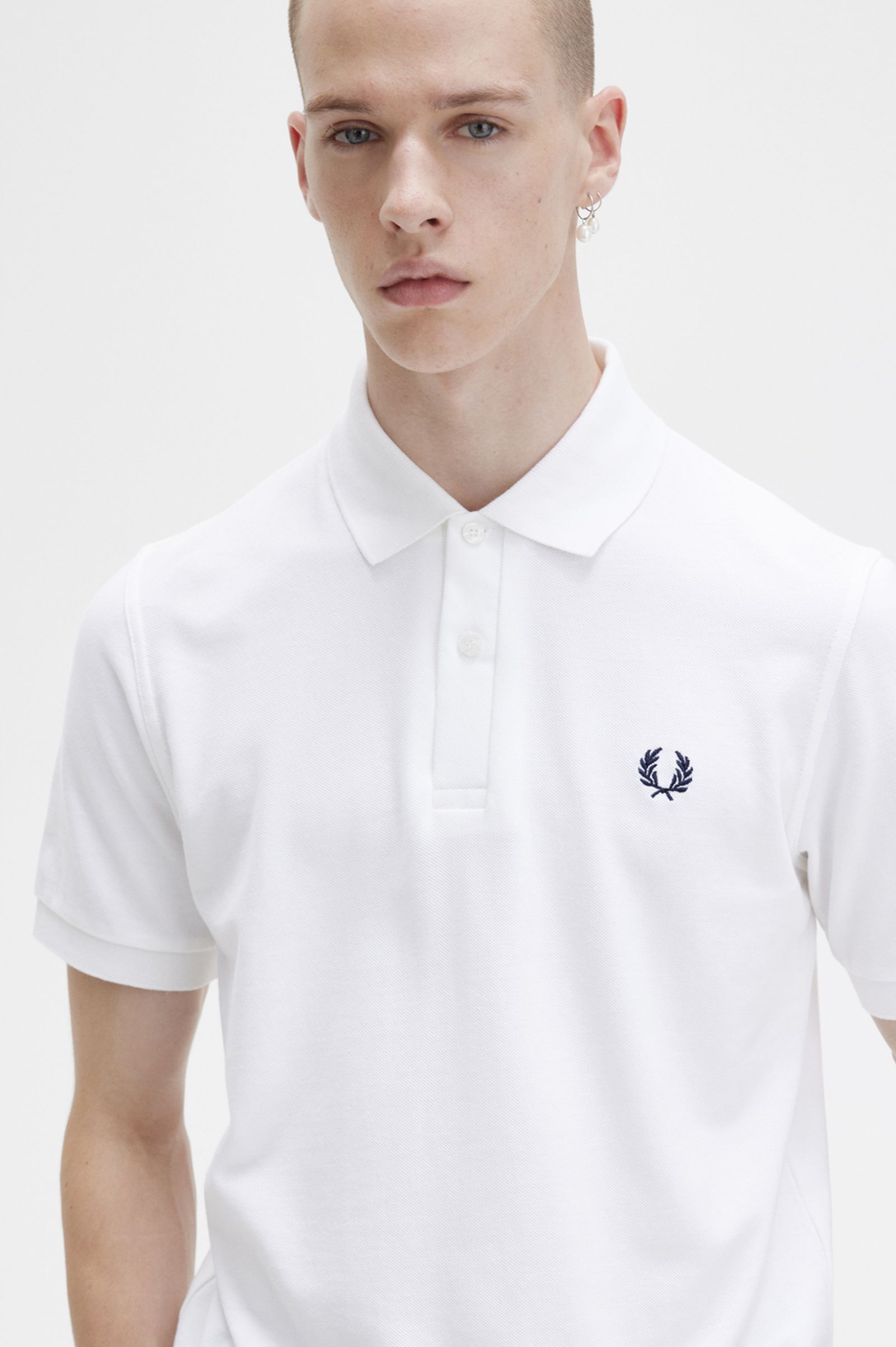 The Fred Perry ShirtM3 White / Navy
