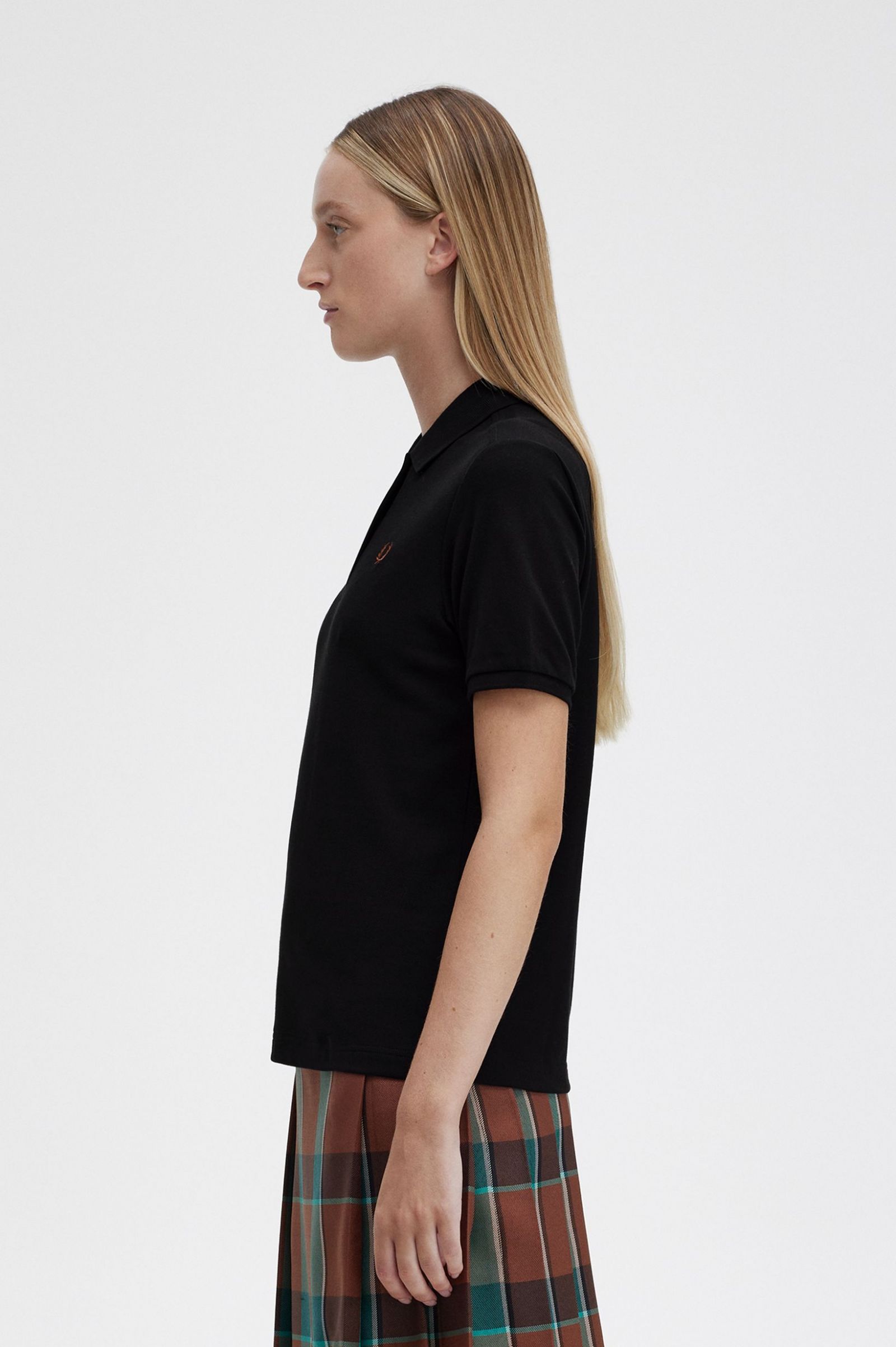 The Fred Perry ShirtG6000 Black / Whisky Brown