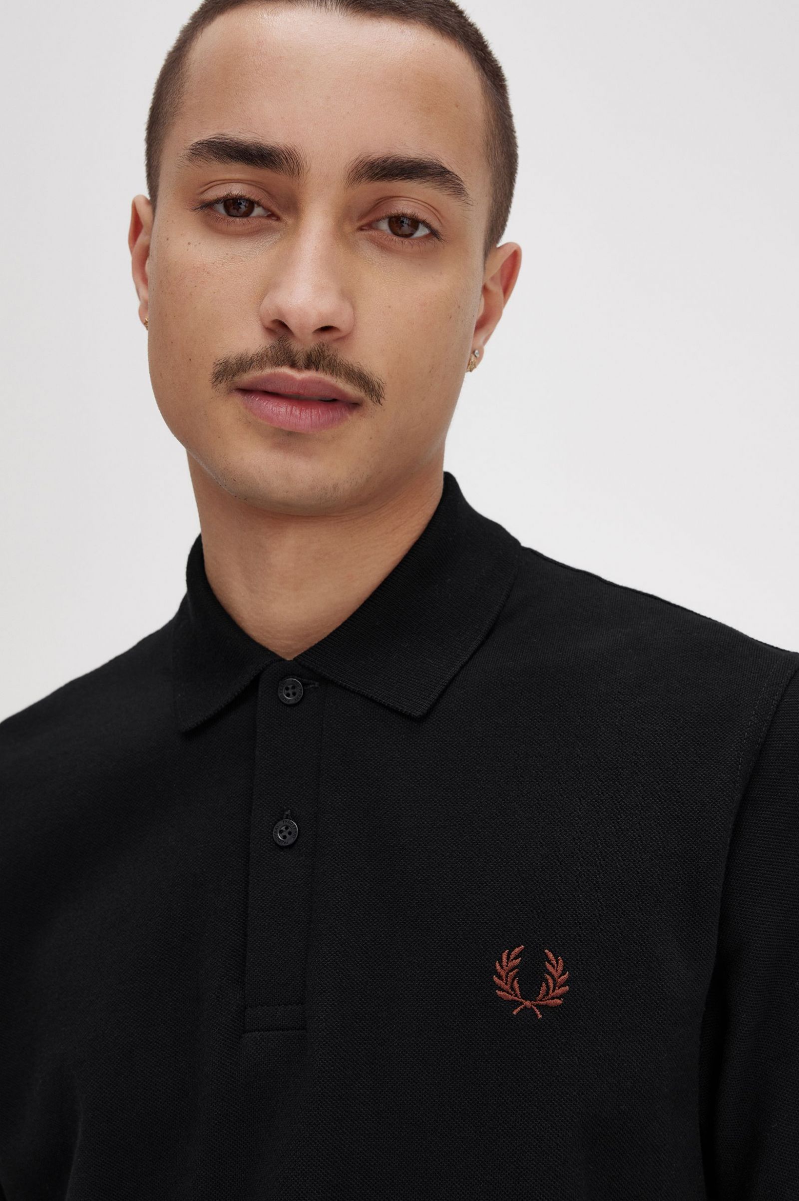 The Fred Perry ShirtM3 Black / Whisky Brown