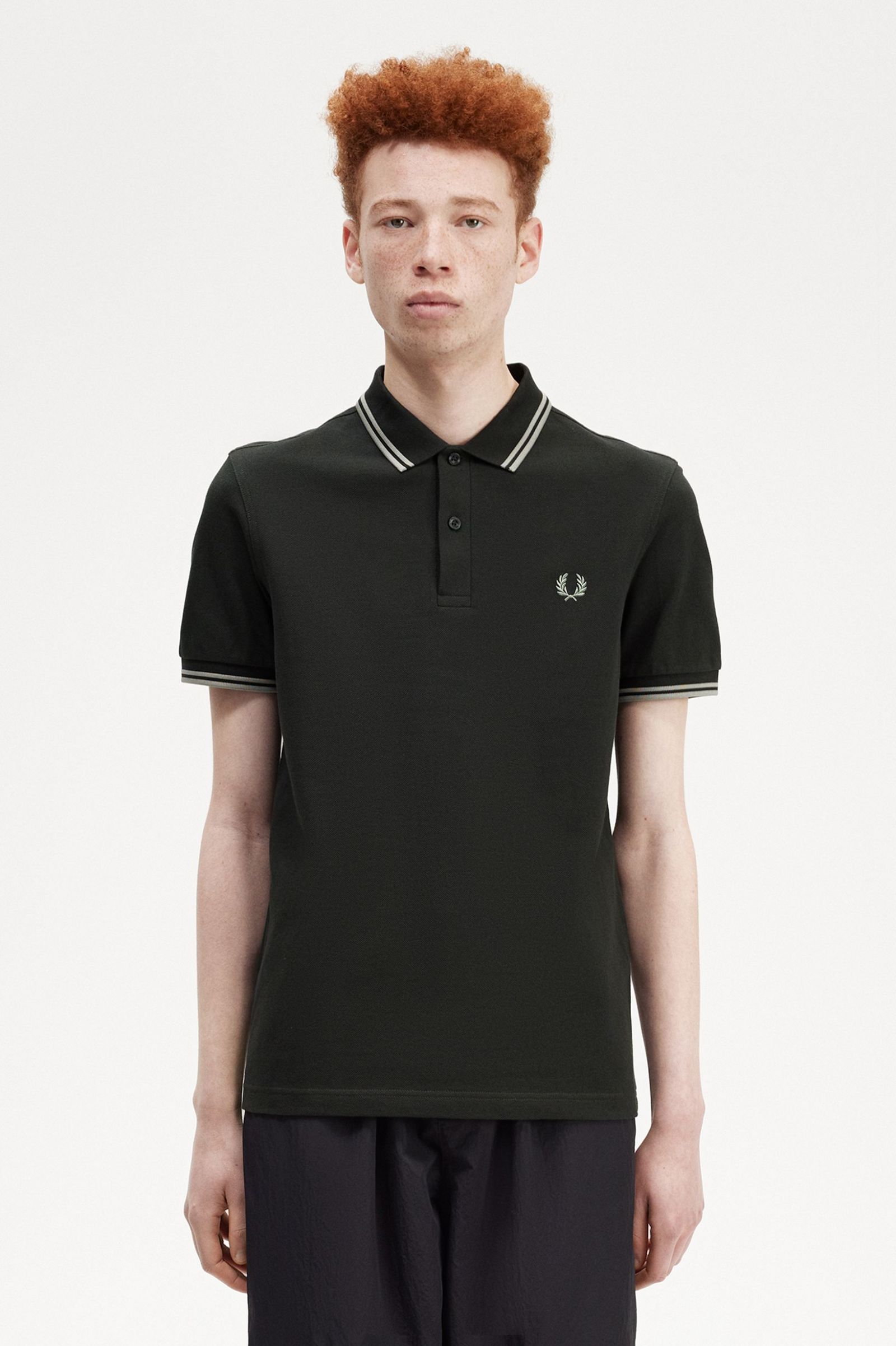 The Fred Perry ShirtM3600 Night Green / Seagrass / Seagrass