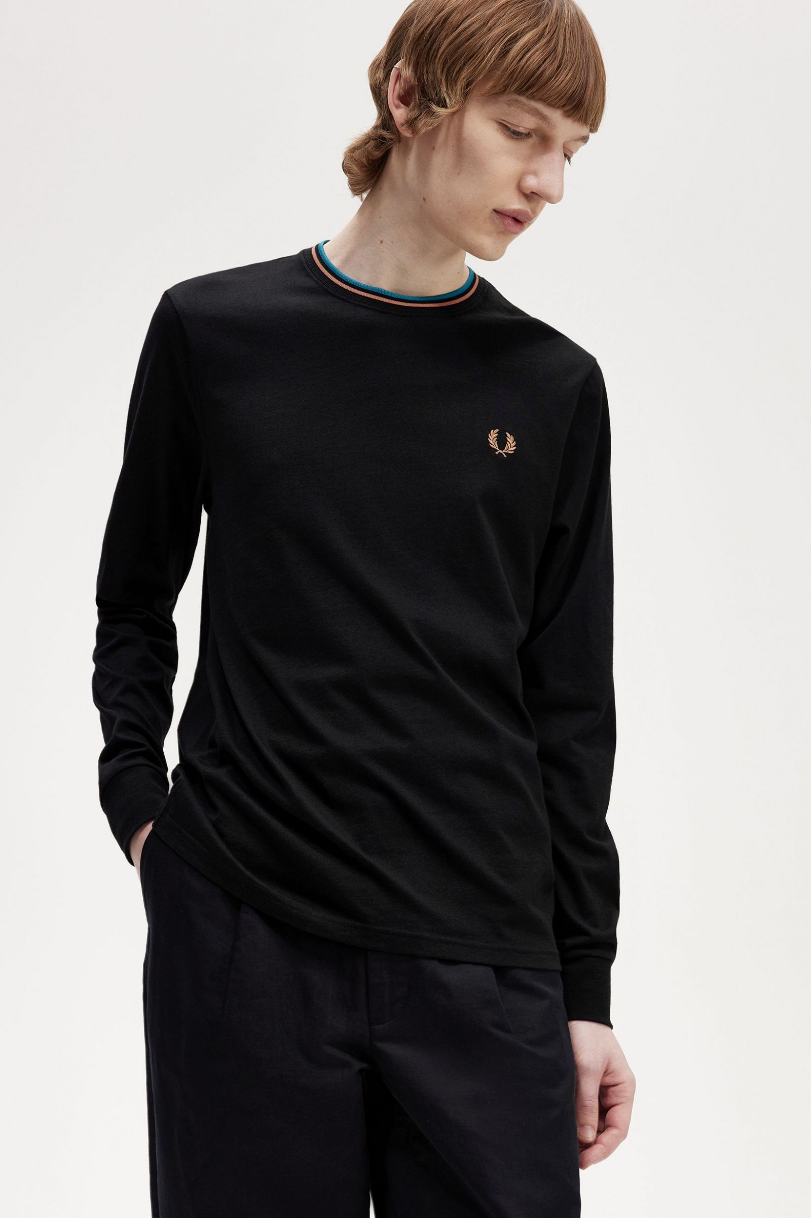 Twin Tipped T-Shirt Black / Cyber Blue / Light Rust