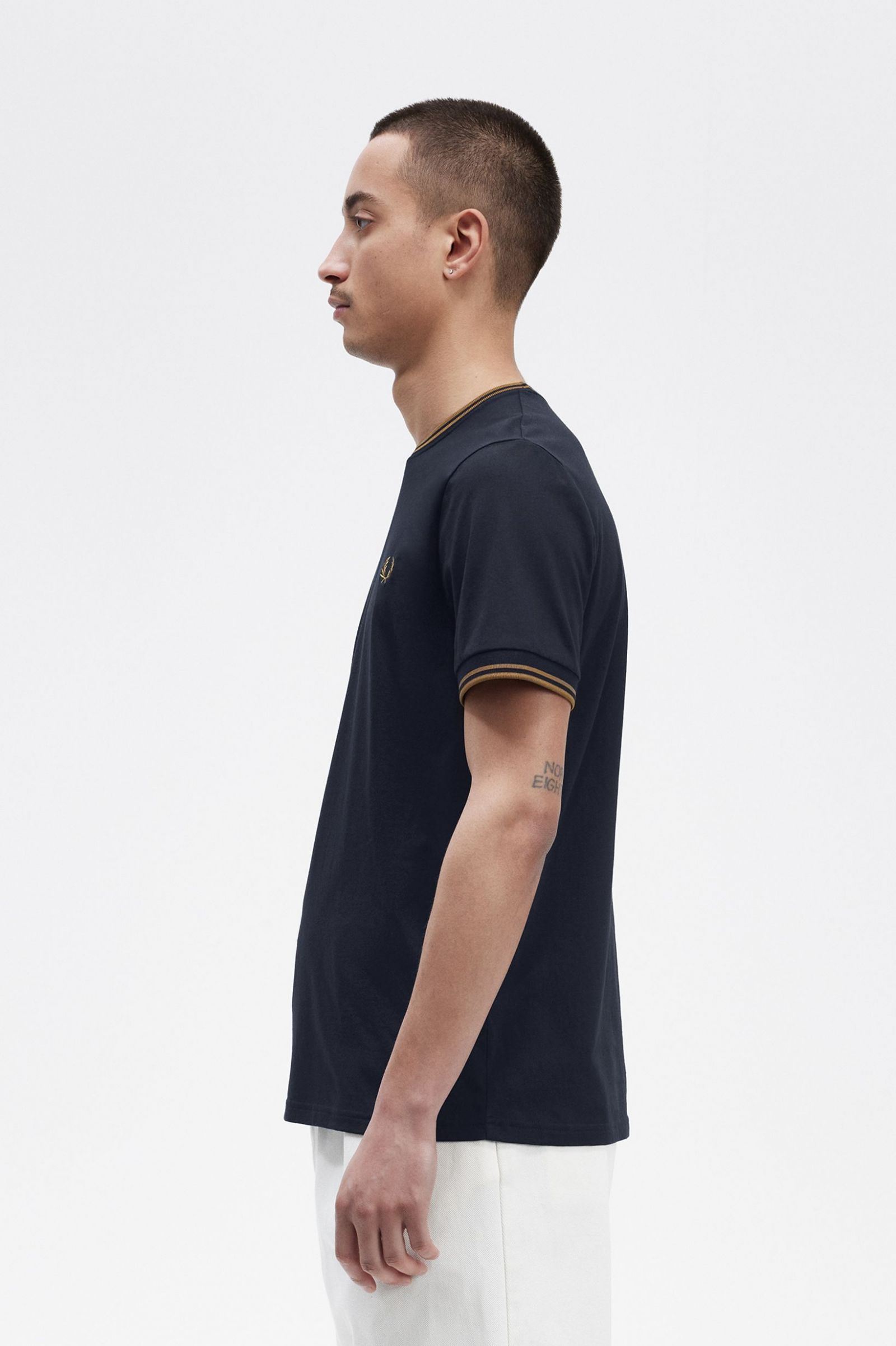 Twin Tipped T-Shirt Navy / Dark Caramel