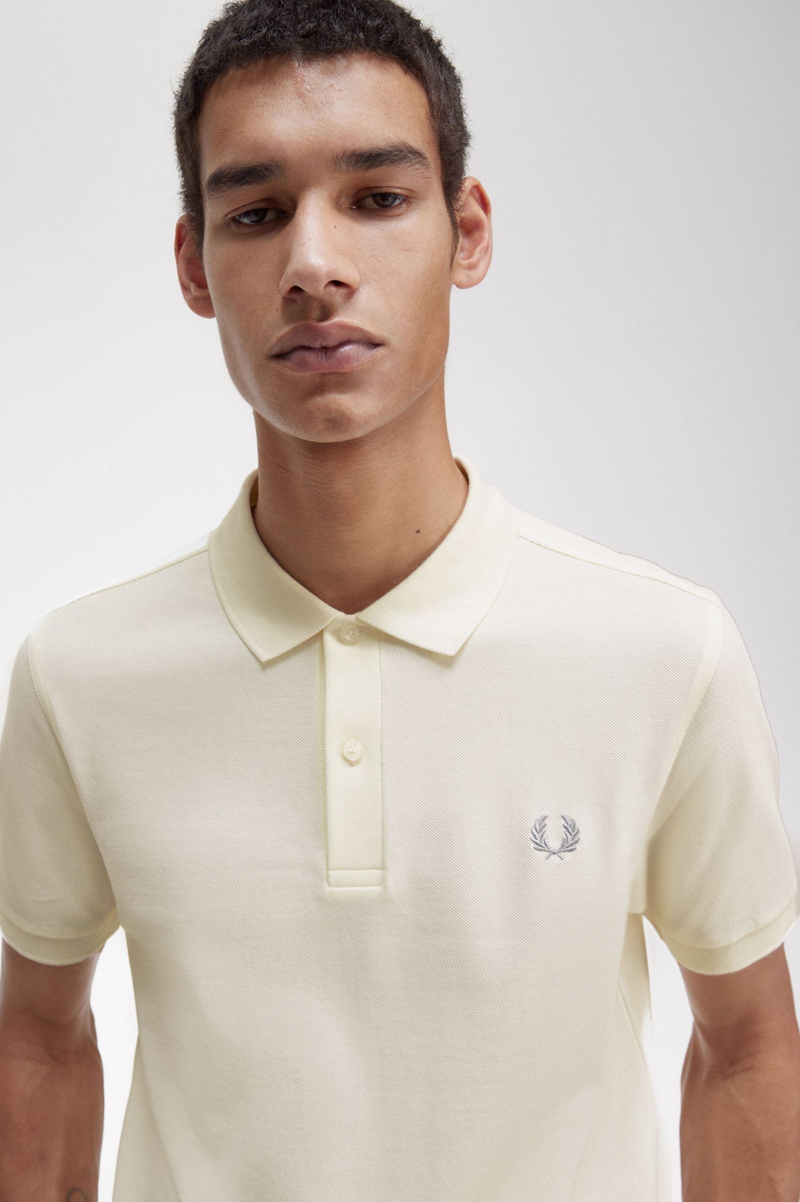 The Fred Perry ShirtM6000 Ecru / Limestone