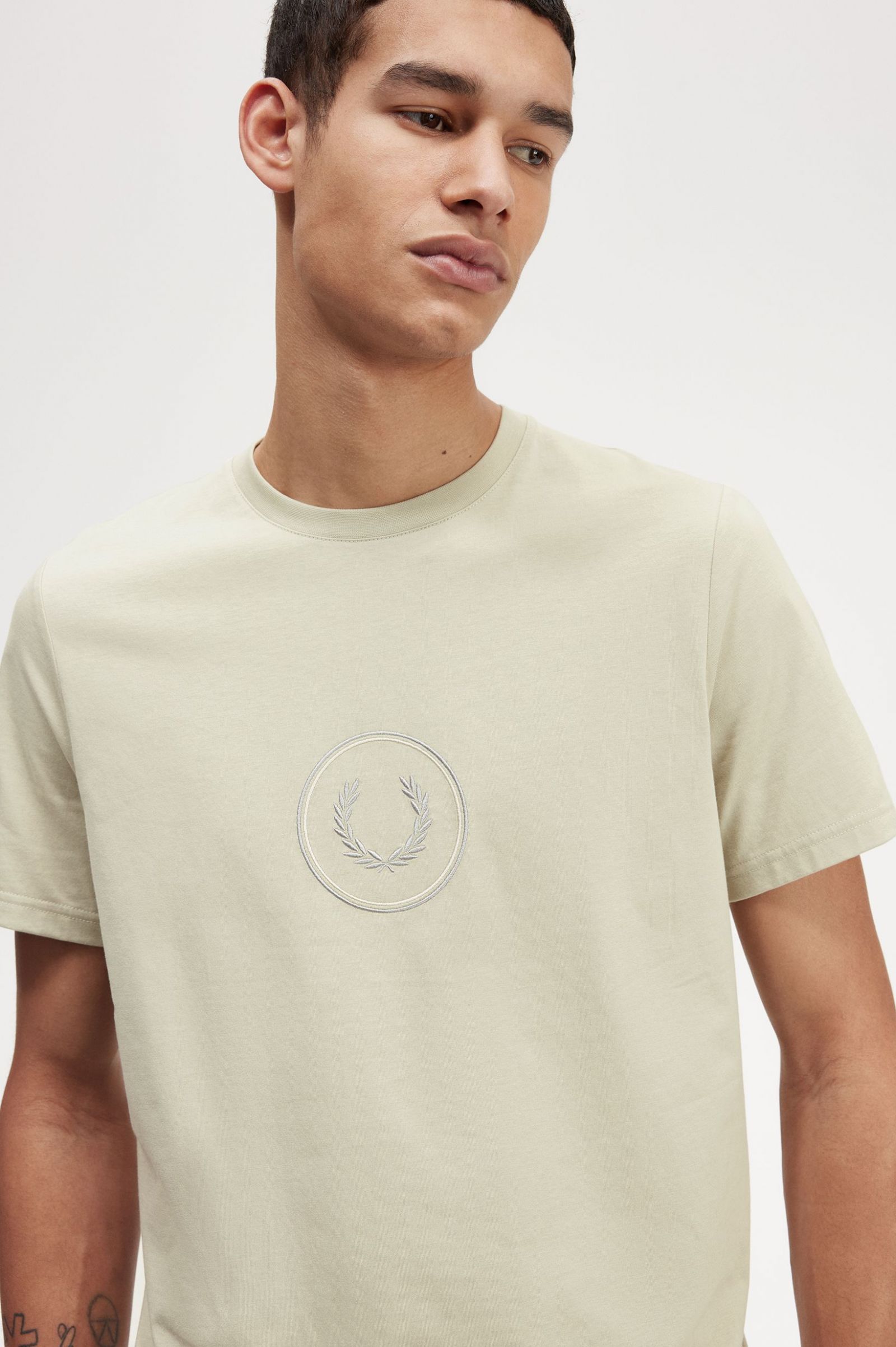 Circle Branding T-Shirt Light Oyster
