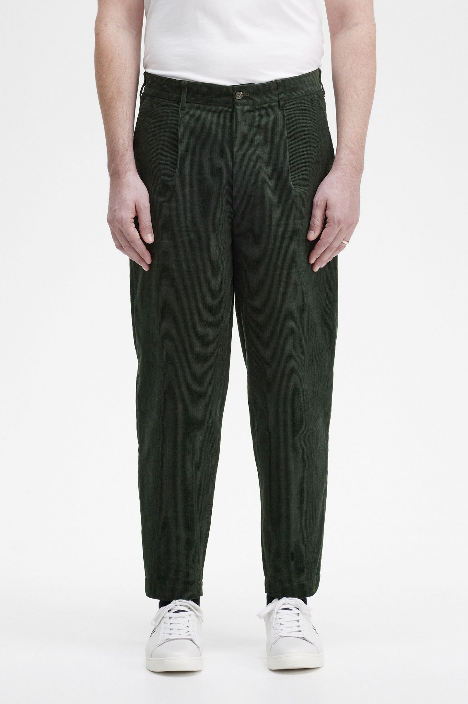 Waffle Cord Tapered Trousers Night Green