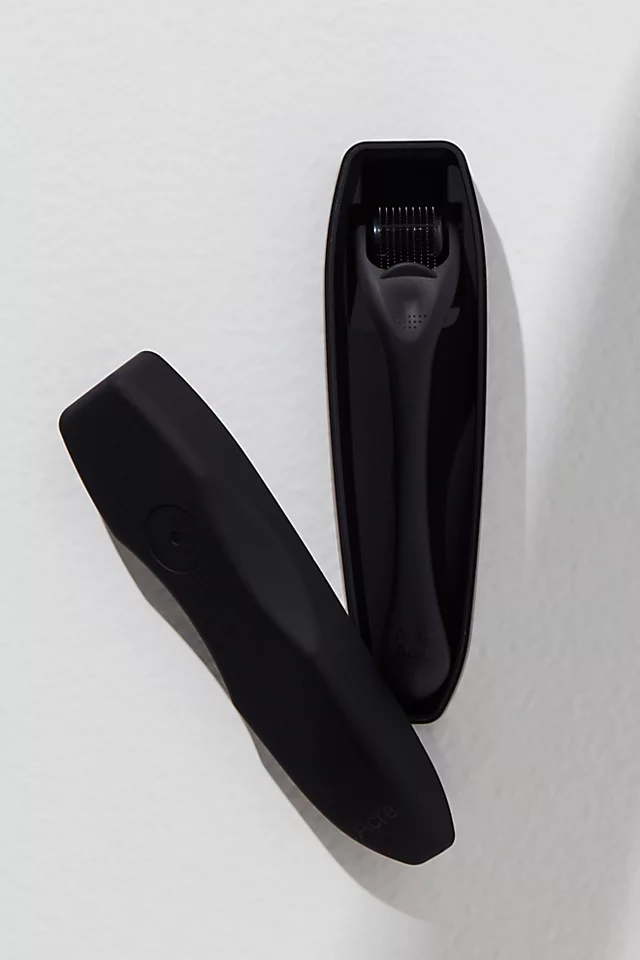 Act + Acre Derma Roller For Scalp One