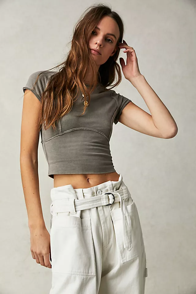 Protagonist Tee Sting Ray