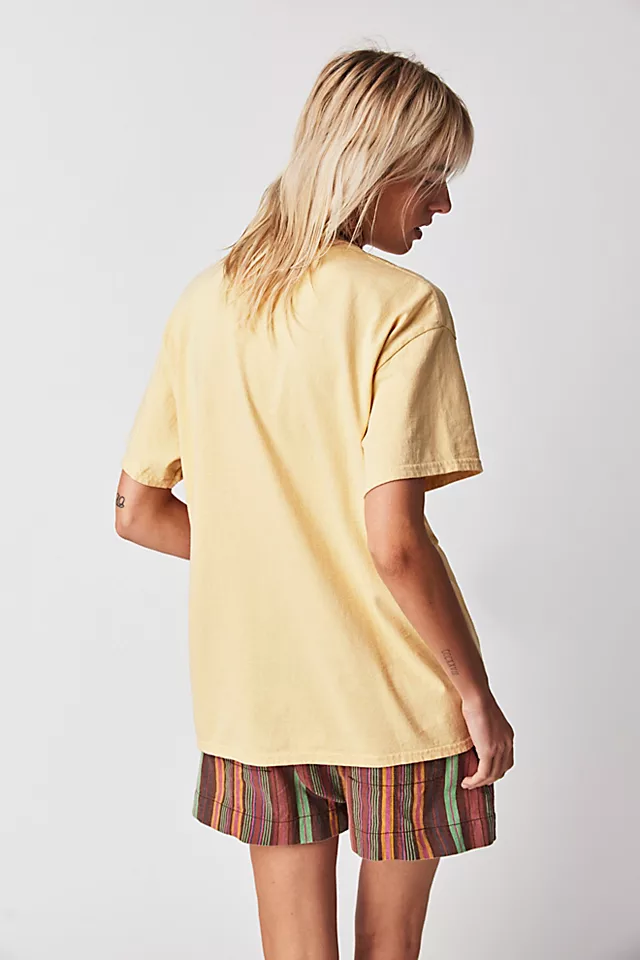 Junk Food Snoopy Hawaii Tee Vegas Gold