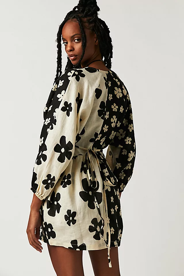 Zulu & Zephyr Linen Top + Short Set Black + Bone Flower