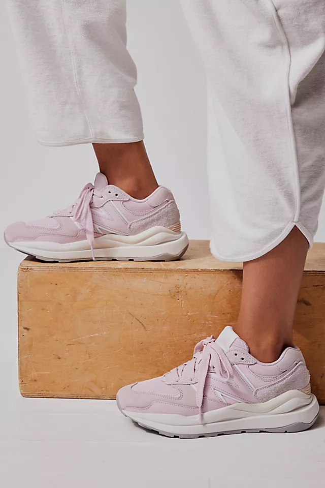 New Balance 57/40 Sneakers Light Pink
