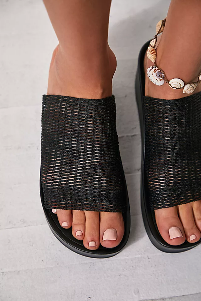 Irina Flatform Sandals Black