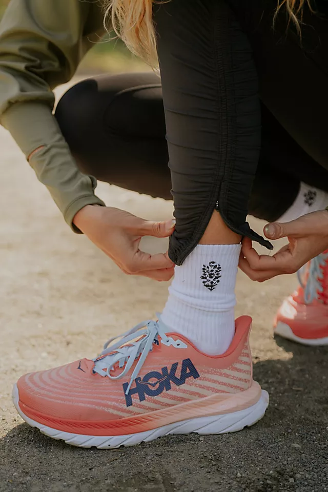 Hoka Mach 5 Sneakers Camellia / Peach Parfait