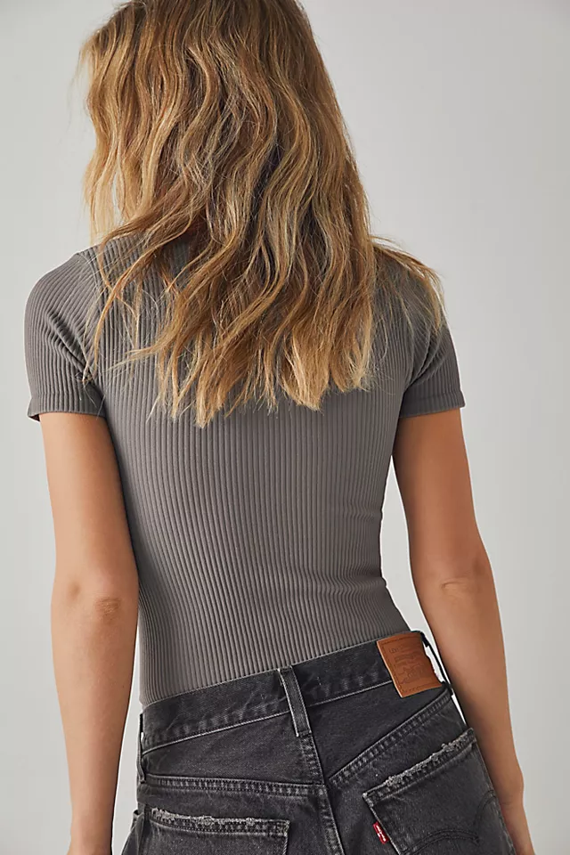 XYZ Recycled Baby Tee Blacksand