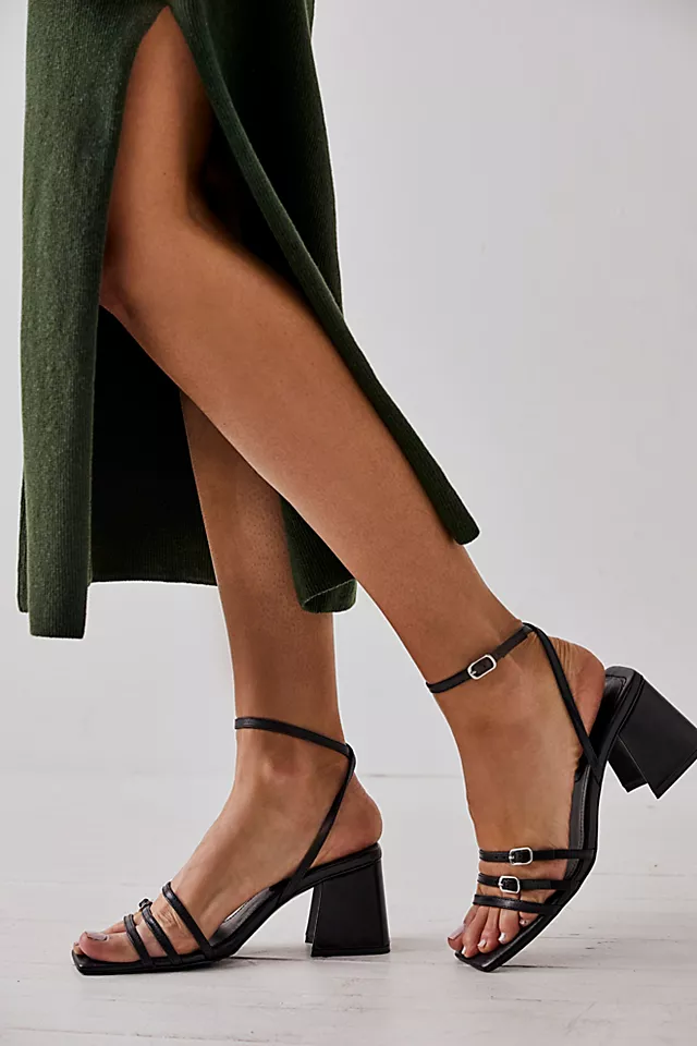 Niki Strappy Heels Black