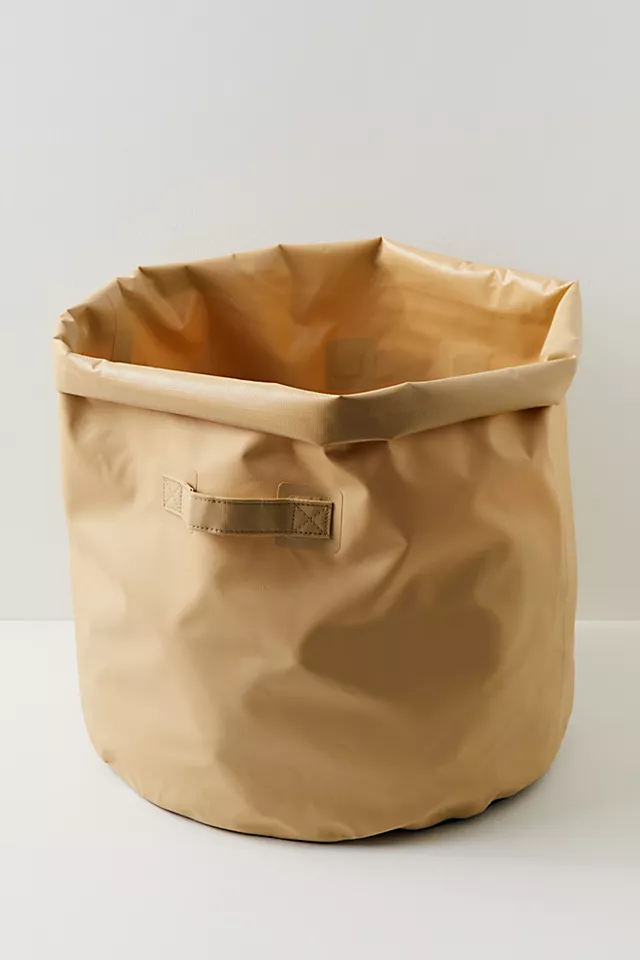 Hightide 70L Round Bag Beige