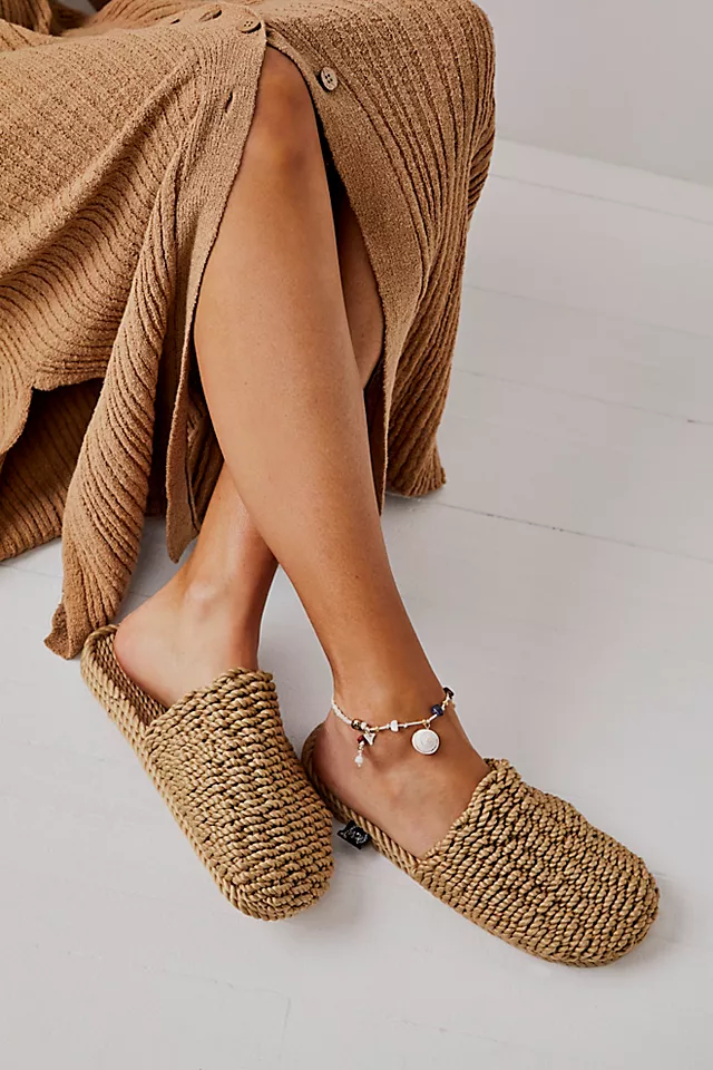 Nomadic State Woven Mules Natural