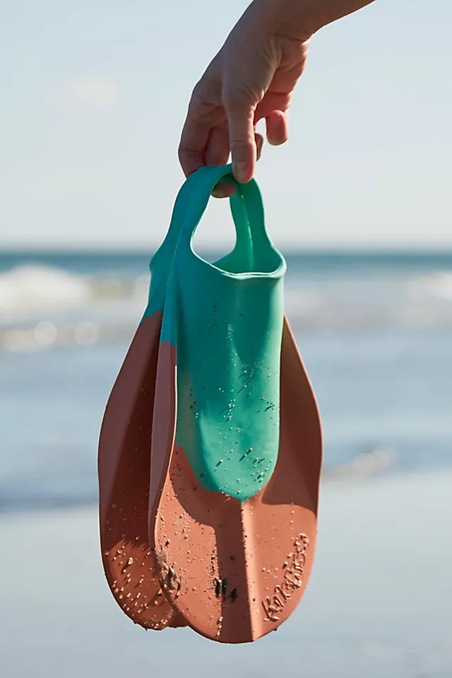 DaFiN Kicks Signature Swim Fins Tan & Teal