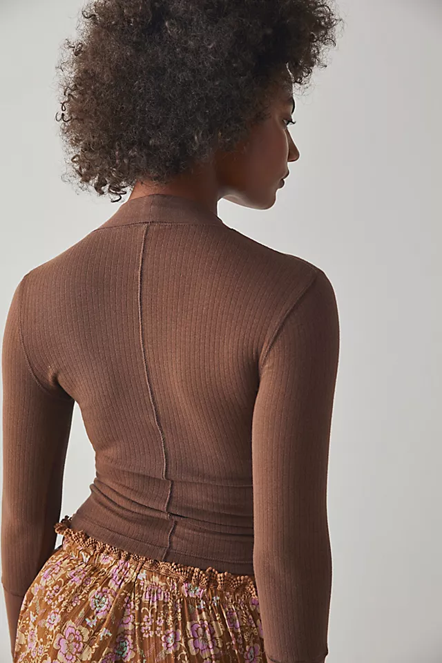 The Rickie Top Chocolate Lava