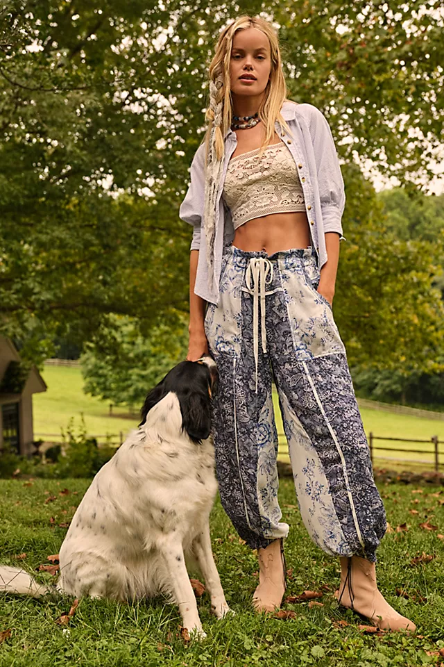 Sweet It Is Printed Pants Blue Combo