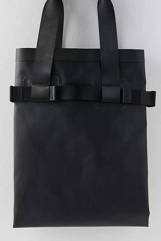 Rains Arid Tote Bag Black