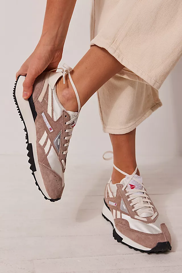 Reebok LX2200 Sneakers Taupe / Chalk / Core Black